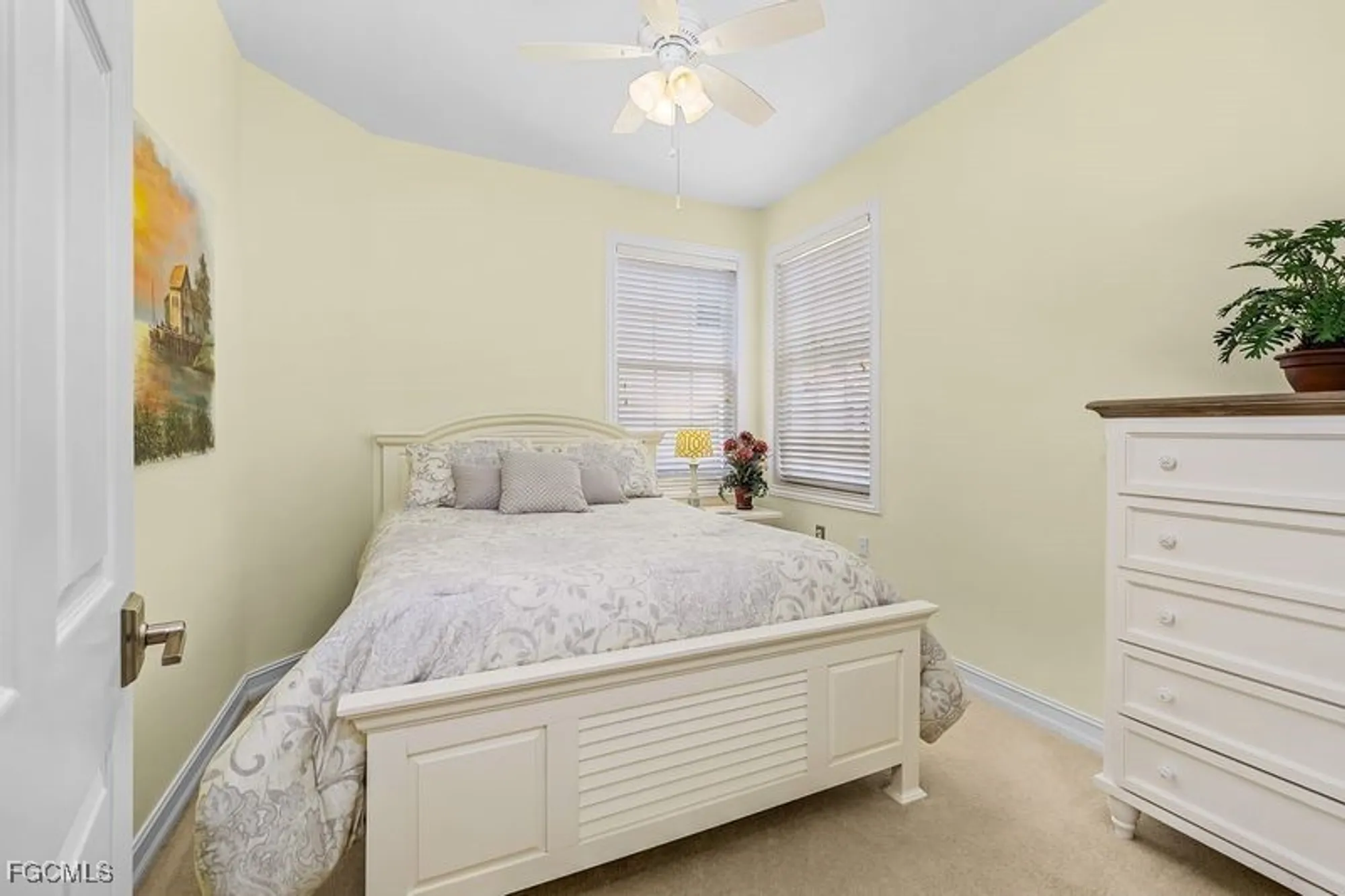 Property Slideshow image 12 of 28 | 11079 harbour yacht ct unit 102, Fort Myers, FL, 33908