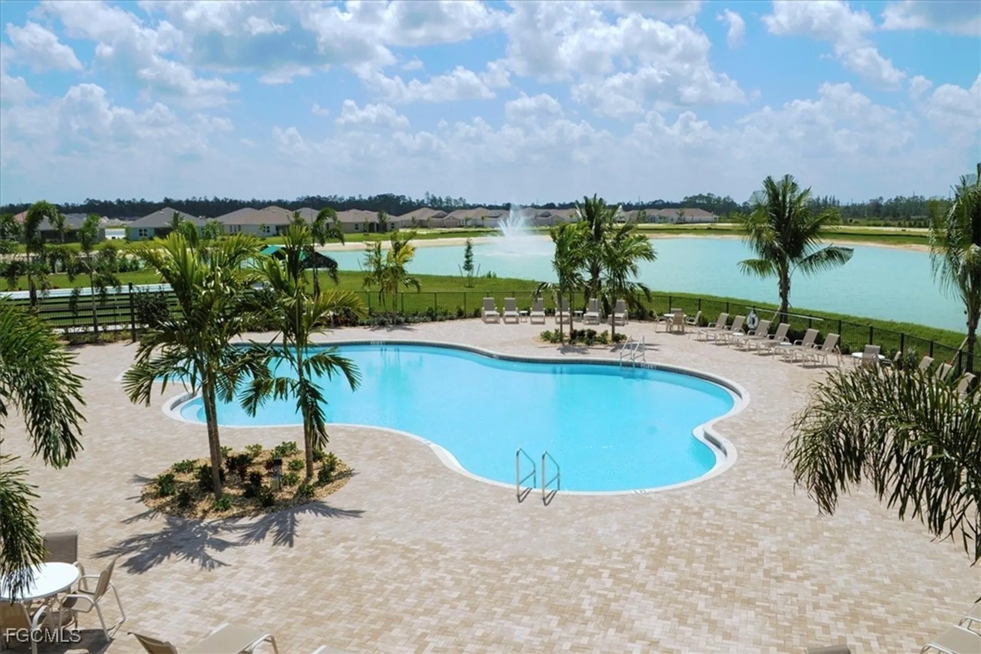 Property Slideshow image 28 of 34 | 3244 magnolia landing ln, North Fort Myers, FL, 33917