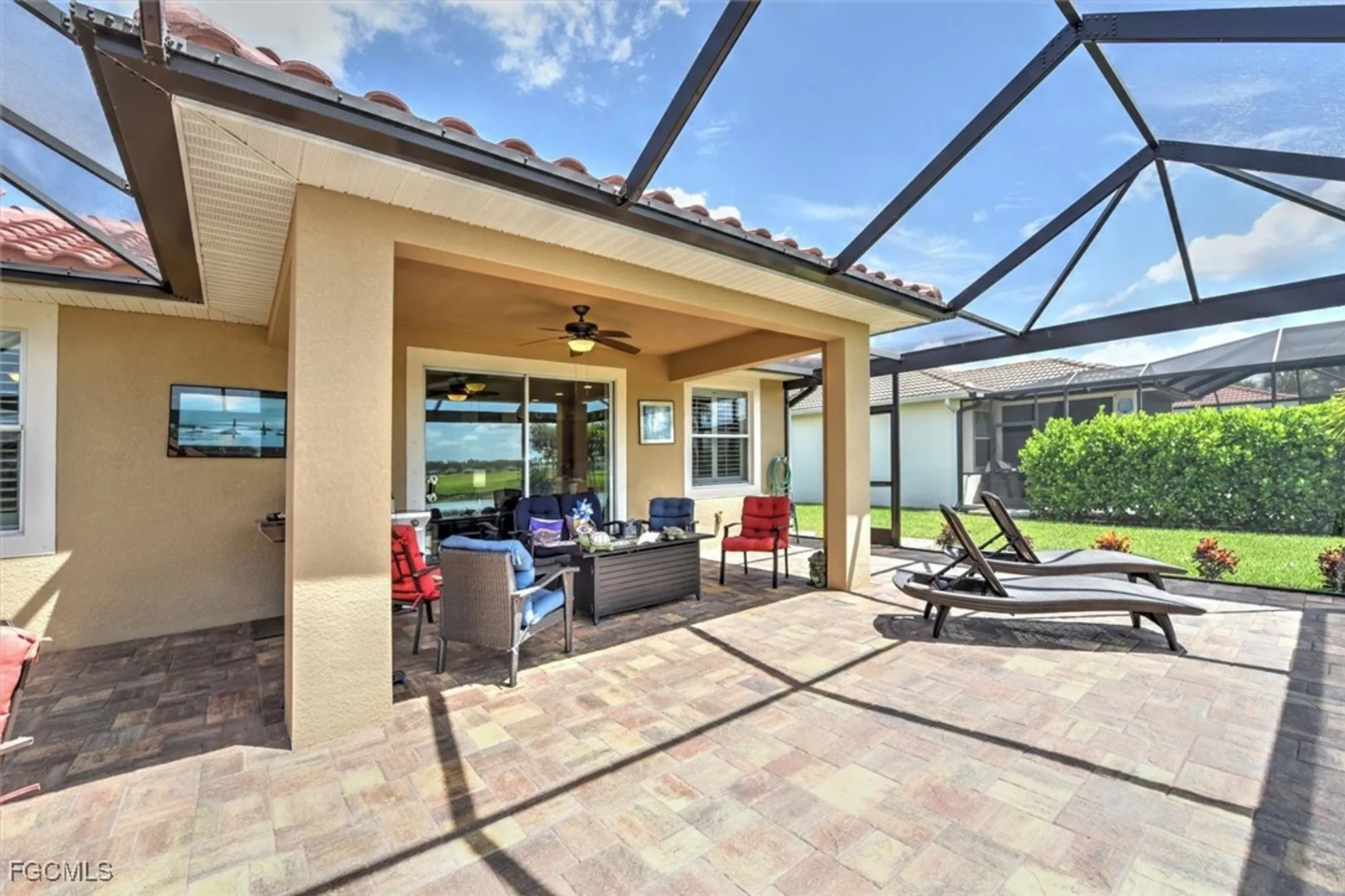 Property Slideshow image 22 of 34 | 3244 magnolia landing ln, North Fort Myers, FL, 33917