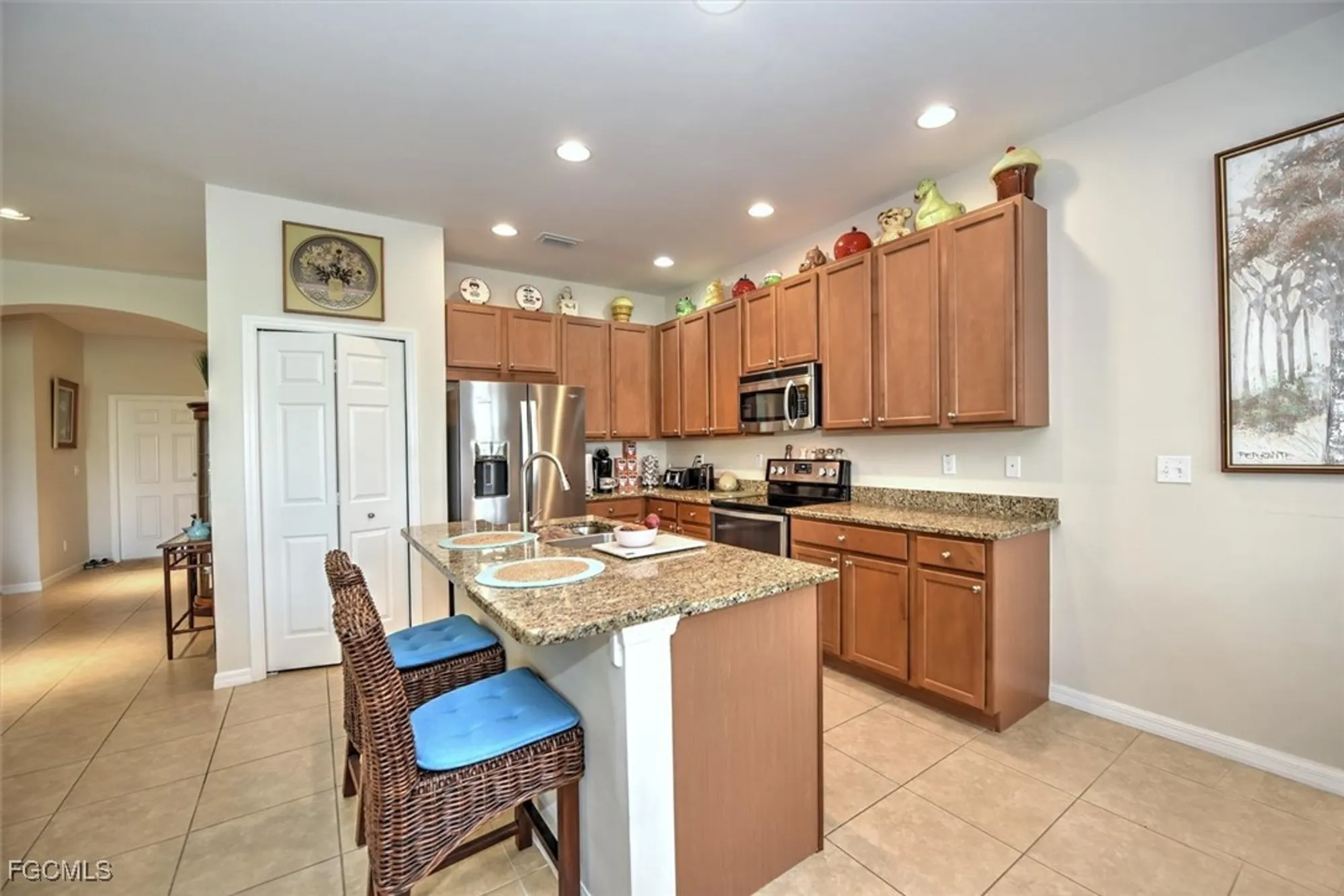 Property Slideshow image 7 of 34 | 3244 magnolia landing ln, North Fort Myers, FL, 33917
