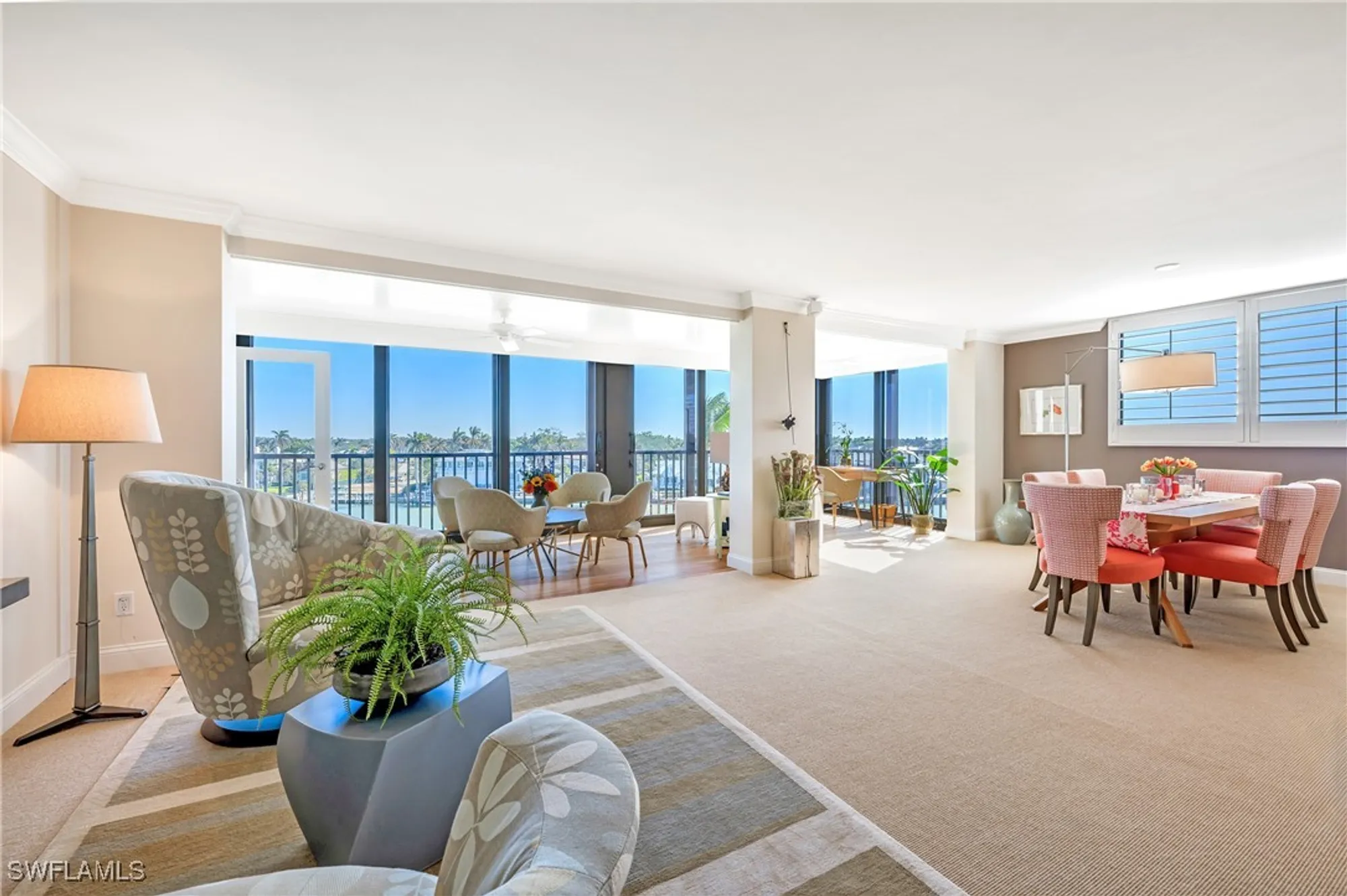 Property Slideshow image 2 of 38 | 2400 gulf shore blvd 501, Naples, FL, 34103