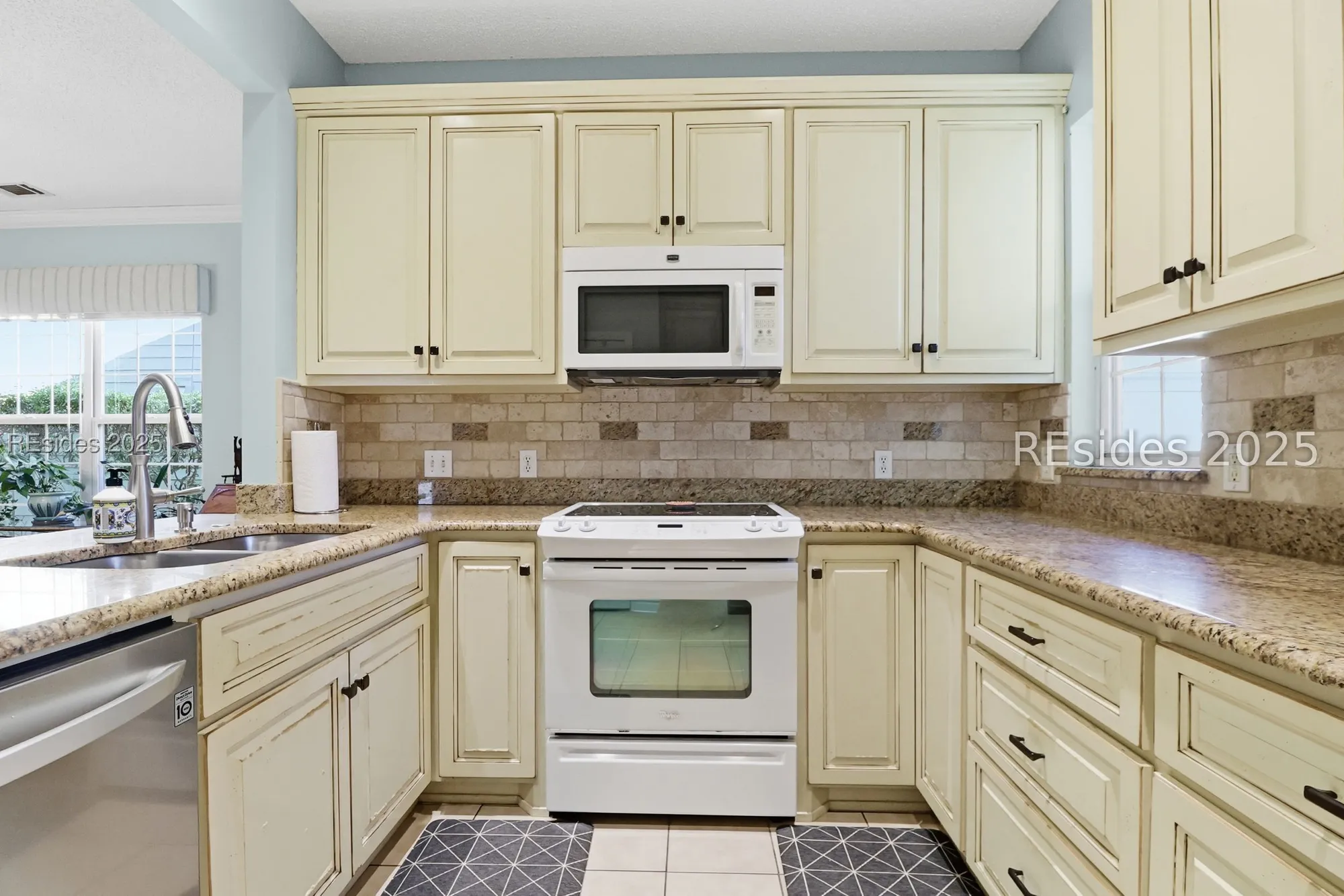 Property Slideshow image 10 of 35 | 24 orion pl, Bluffton, SC, 29909