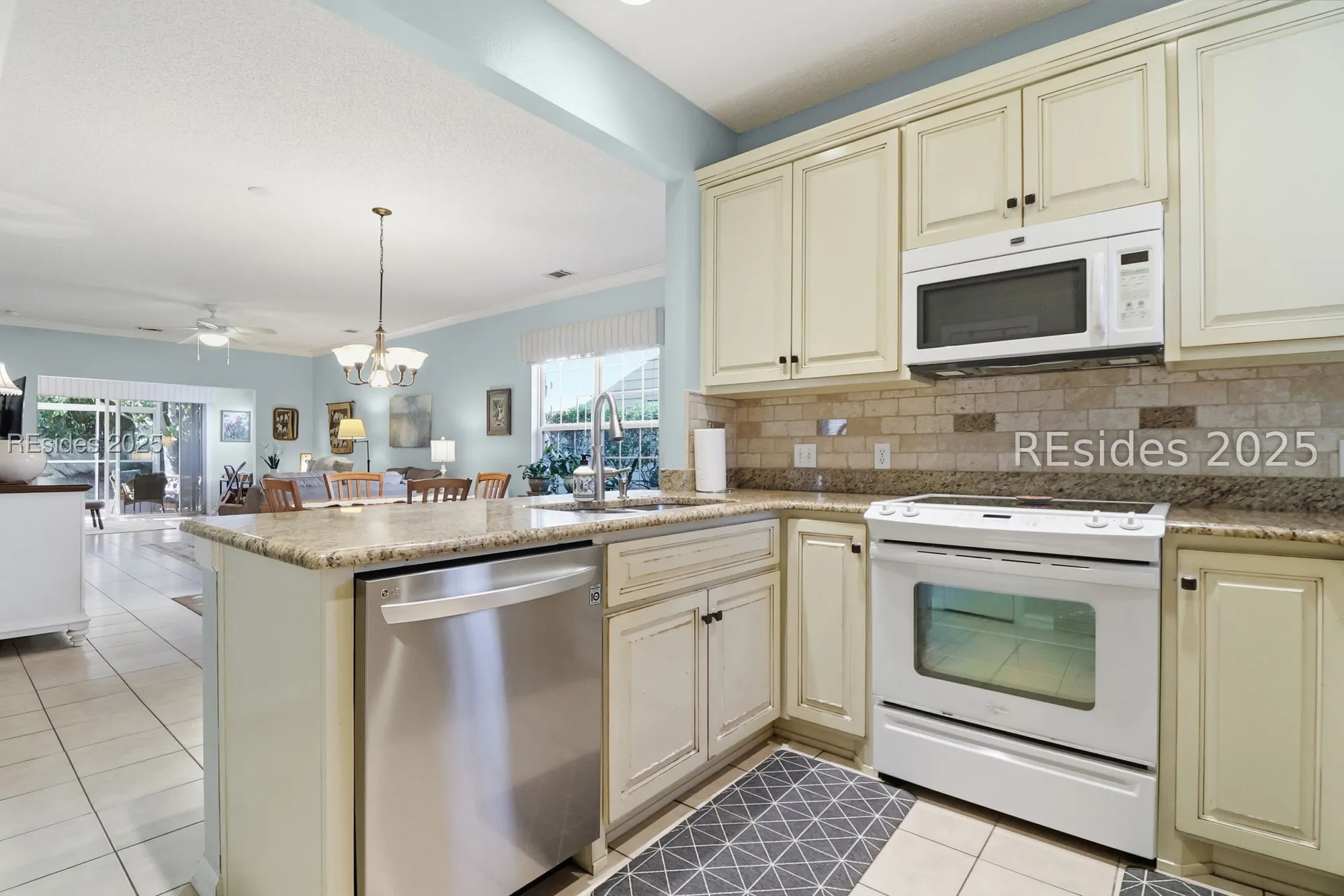 Property Slideshow image 12 of 35 | 24 orion pl, Bluffton, SC, 29909