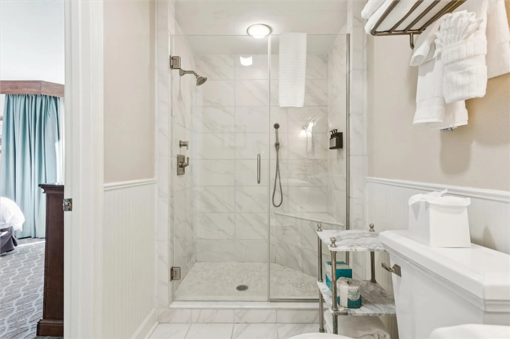 Property Slideshow image 19 of 41 | 122 pelhams ordinary, Williamsburg, VA, 23185