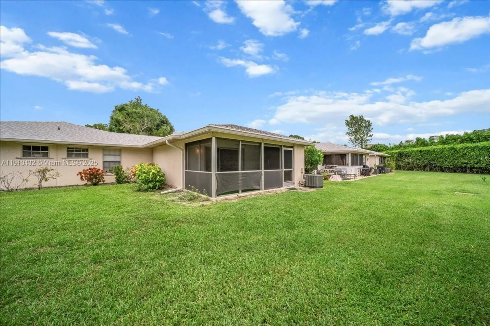 Property Slideshow image 20 of 22 | 508 holyoke ln a, Lake Worth, FL, 33467