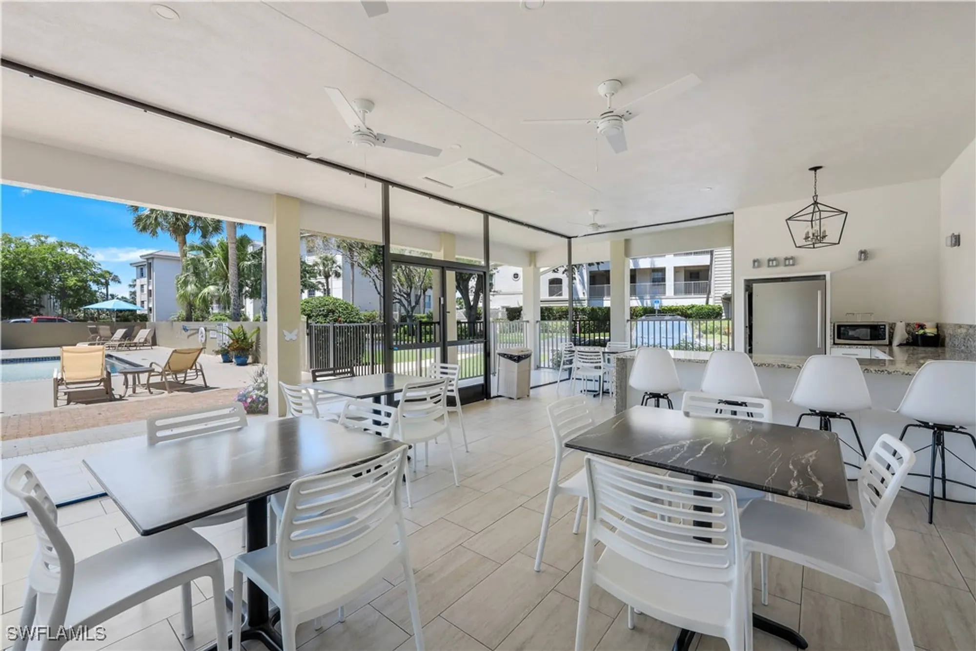 Property Slideshow image 38 of 50 | 4130 bayhead dr 303, Bonita Springs, FL, 34134