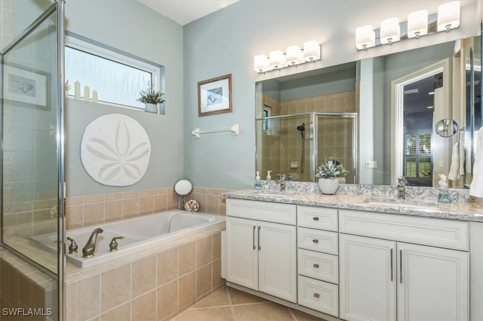 Property Slideshow image 12 of 28 | 6965 bent grass dr, Naples, FL, 34113
