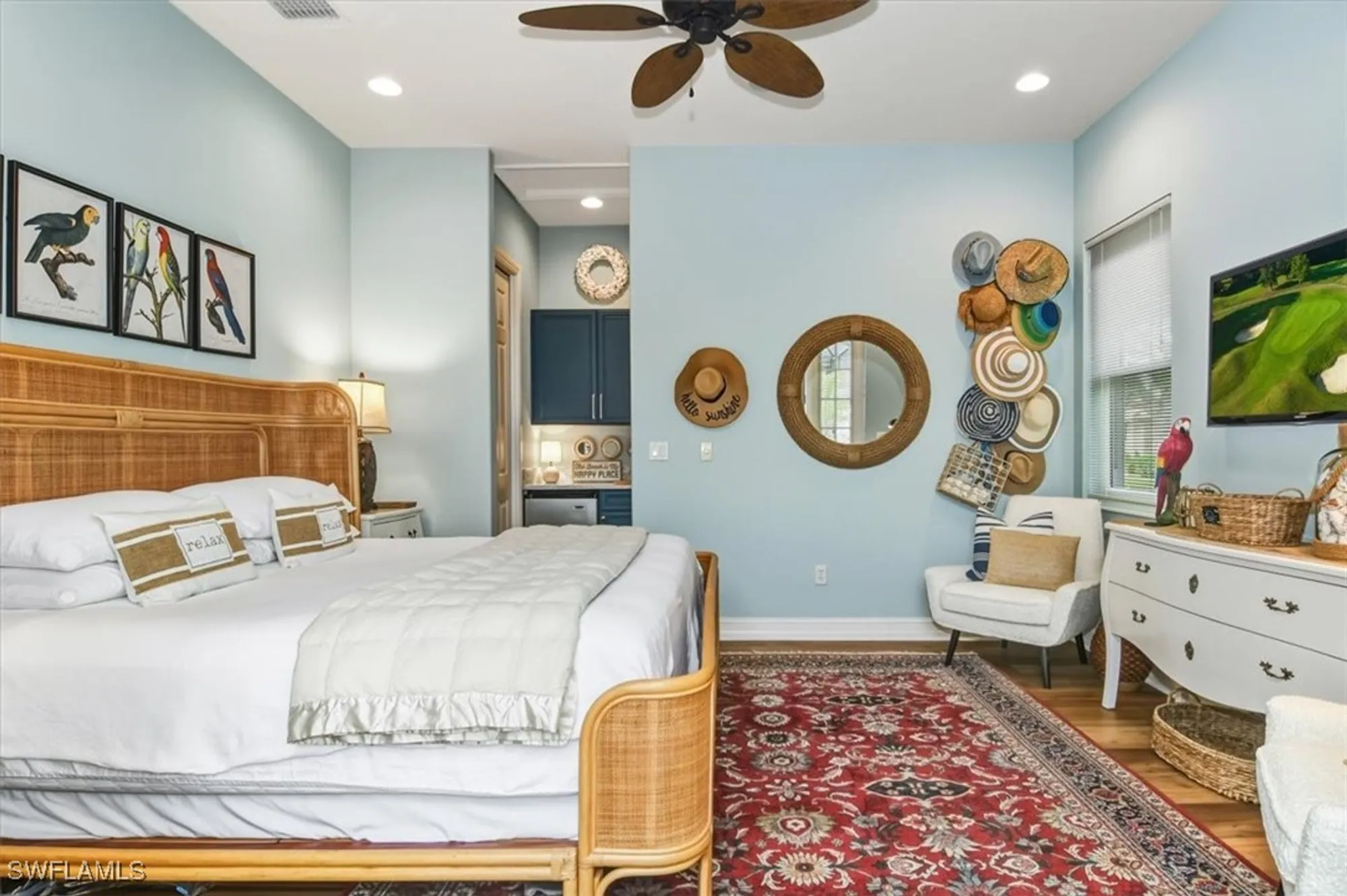 Property Slideshow image 20 of 28 | 6965 bent grass dr, Naples, FL, 34113