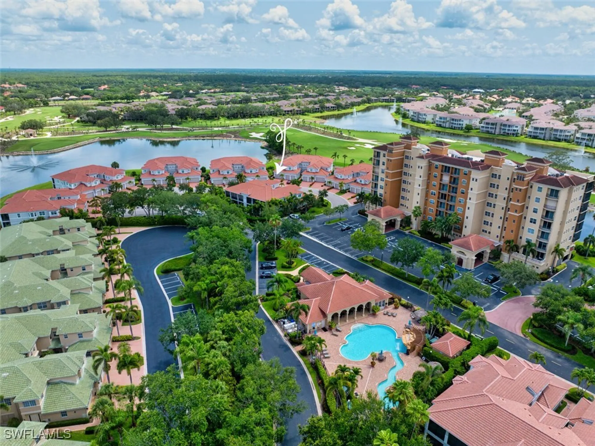 Property Slideshow image 1 of 30 | 605 el camino real unit 102, Naples, FL, 34119