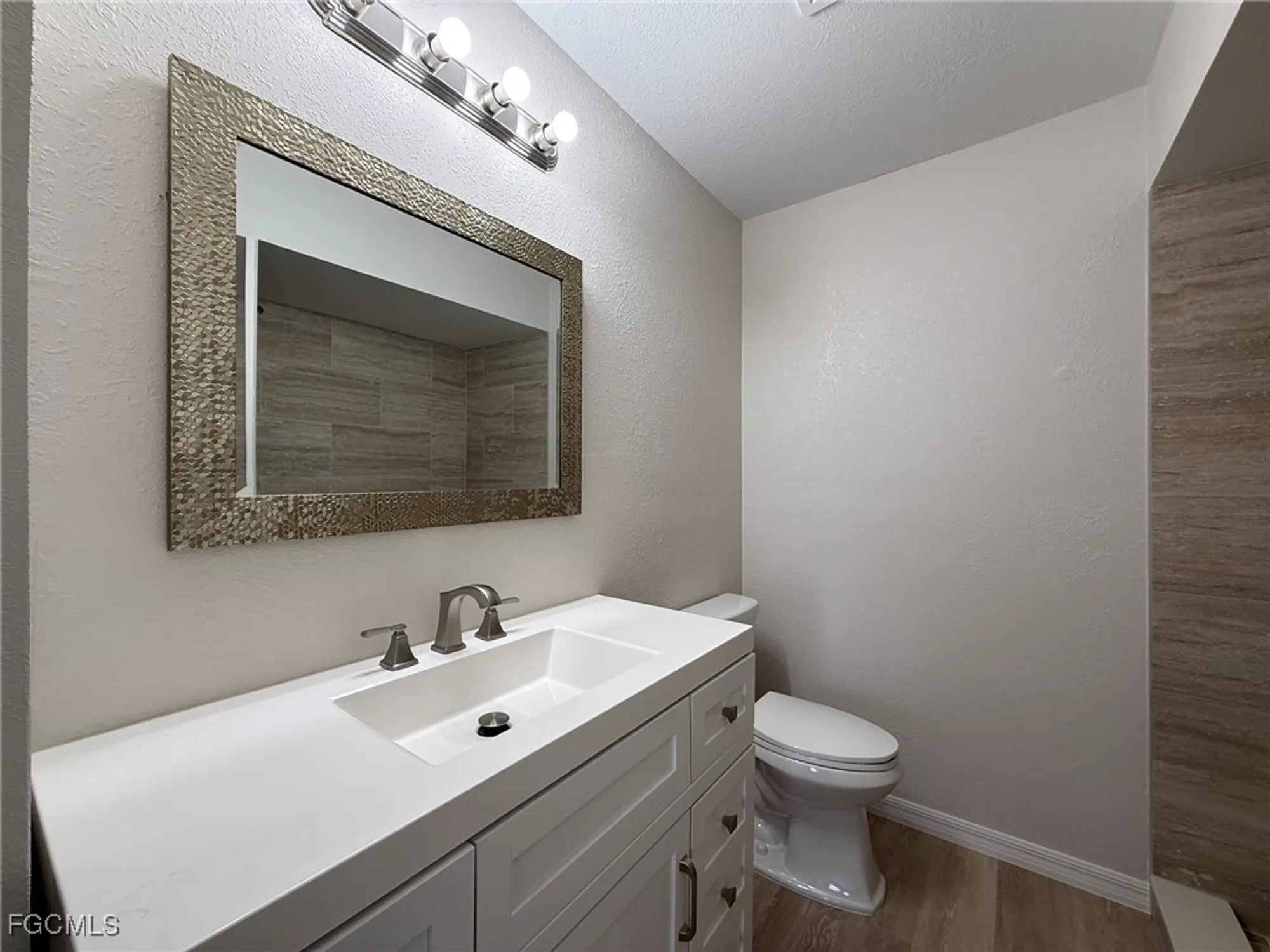 Property Slideshow image 27 of 34 | 4840 golf club ct 10, North Fort Myers, FL, 33903