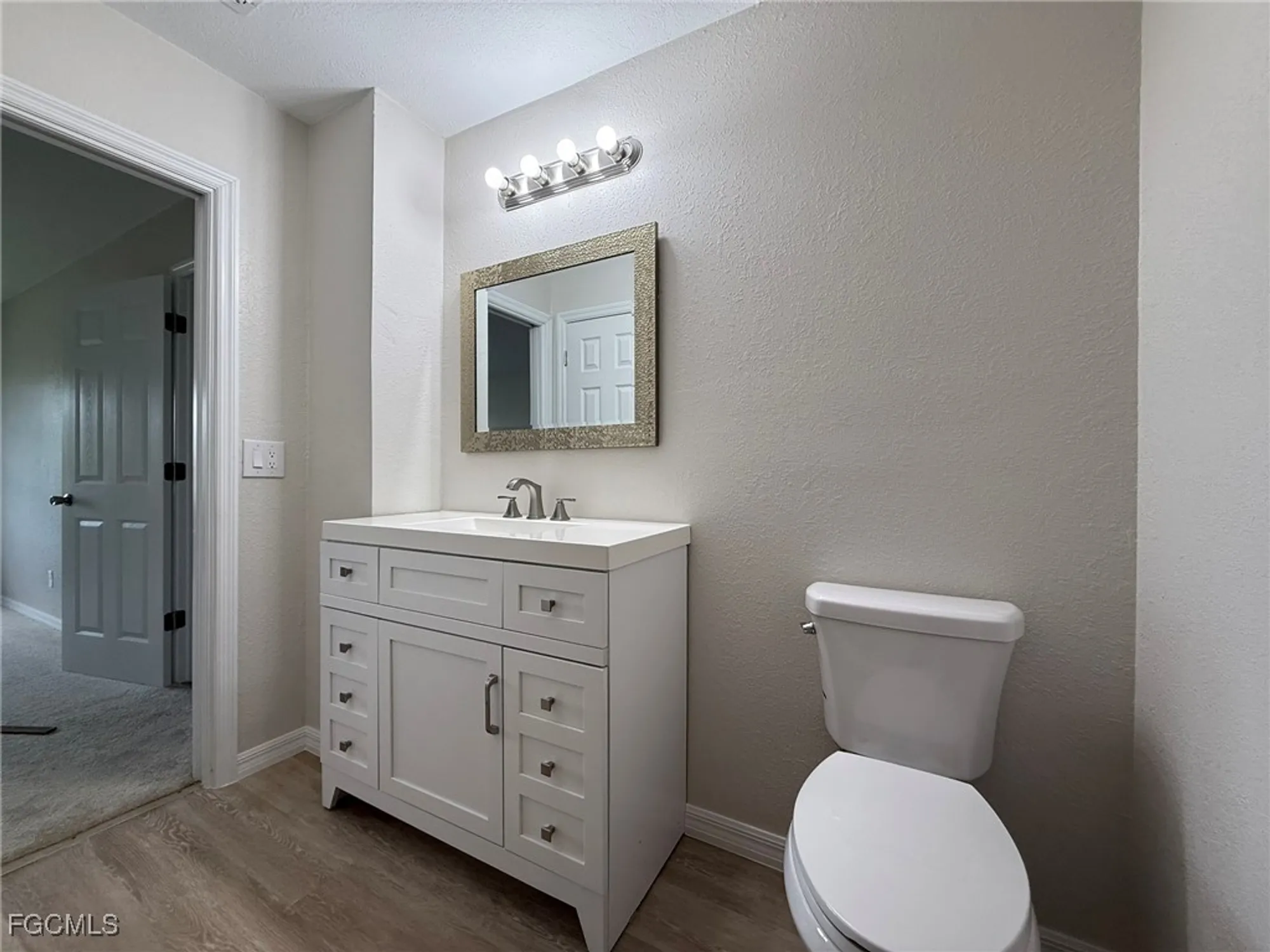 Property Slideshow image 28 of 34 | 4840 golf club ct 10, North Fort Myers, FL, 33903