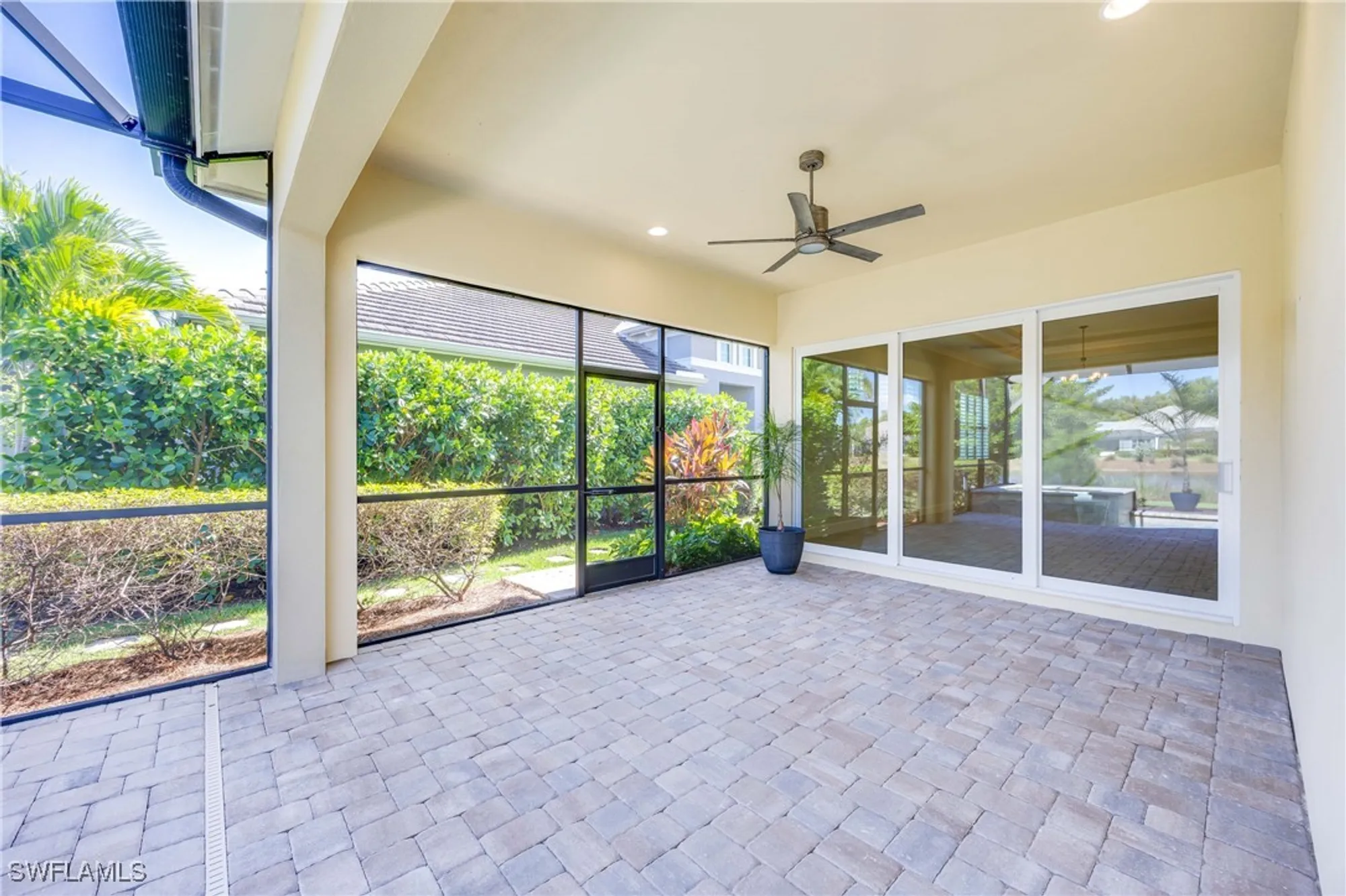 Property Slideshow image 18 of 39 | 5711 highbourne dr, Naples, FL, 34113