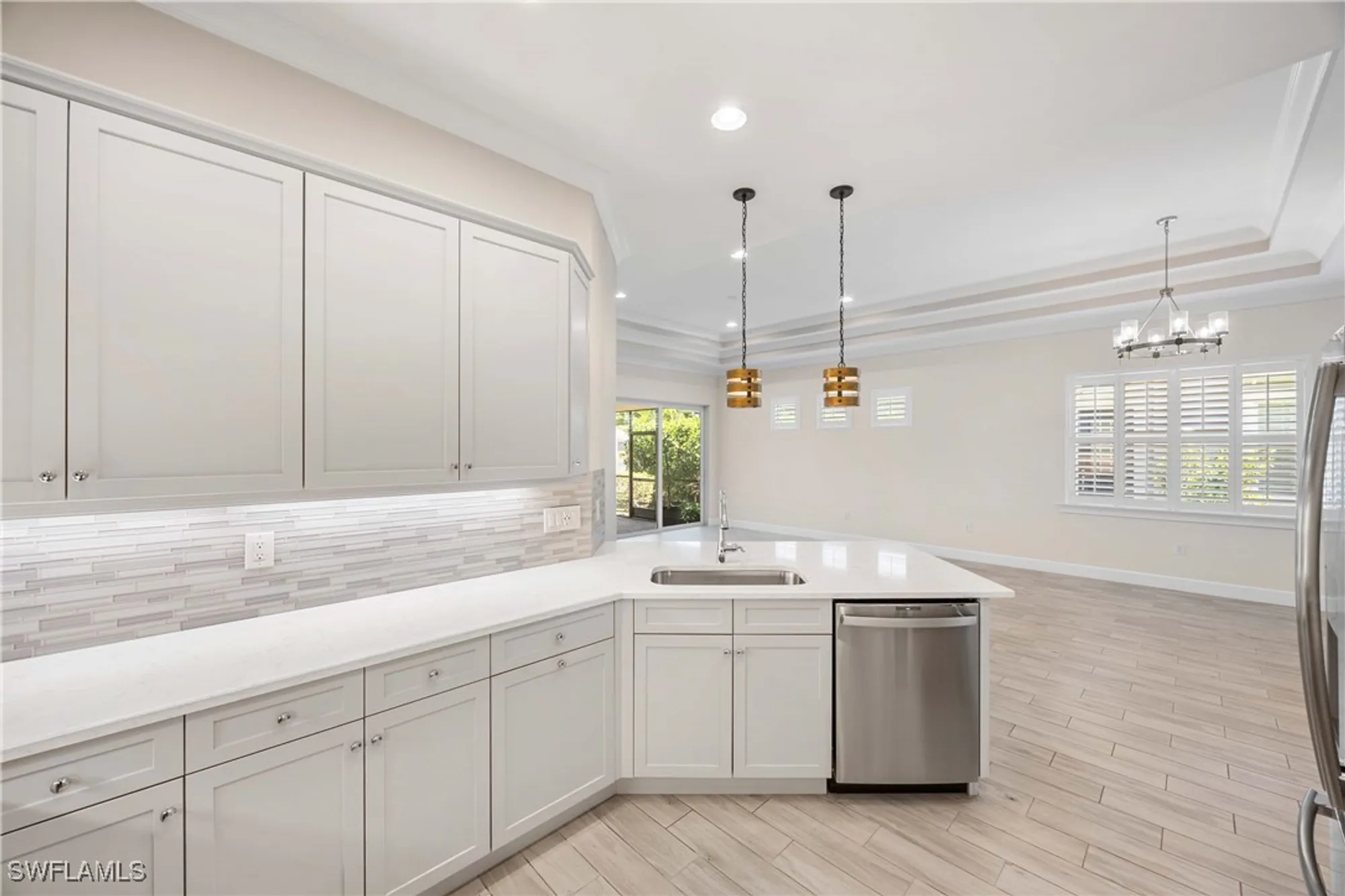 Property Slideshow image 12 of 39 | 5711 highbourne dr, Naples, FL, 34113