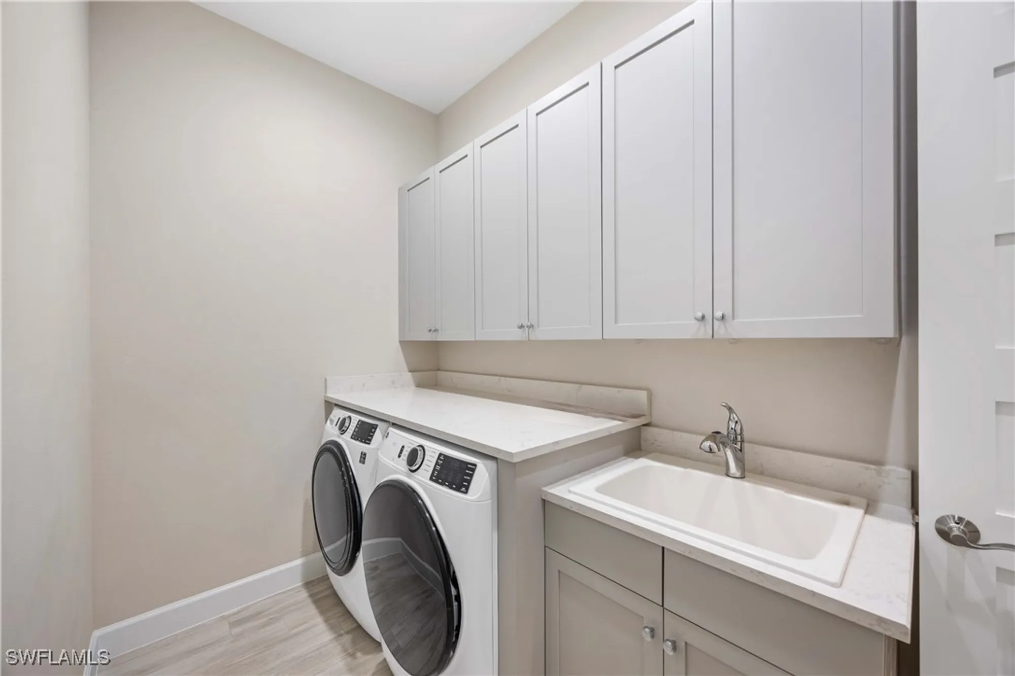 Property Slideshow image 28 of 39 | 5711 highbourne dr, Naples, FL, 34113