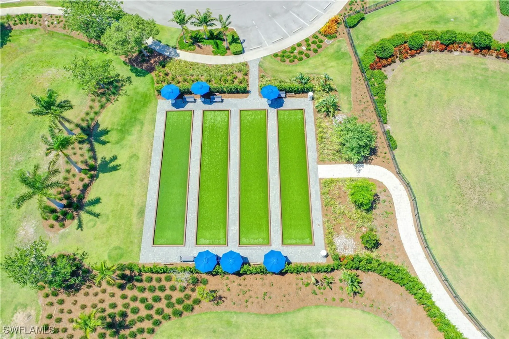 Property Slideshow image 37 of 39 | 5711 highbourne dr, Naples, FL, 34113