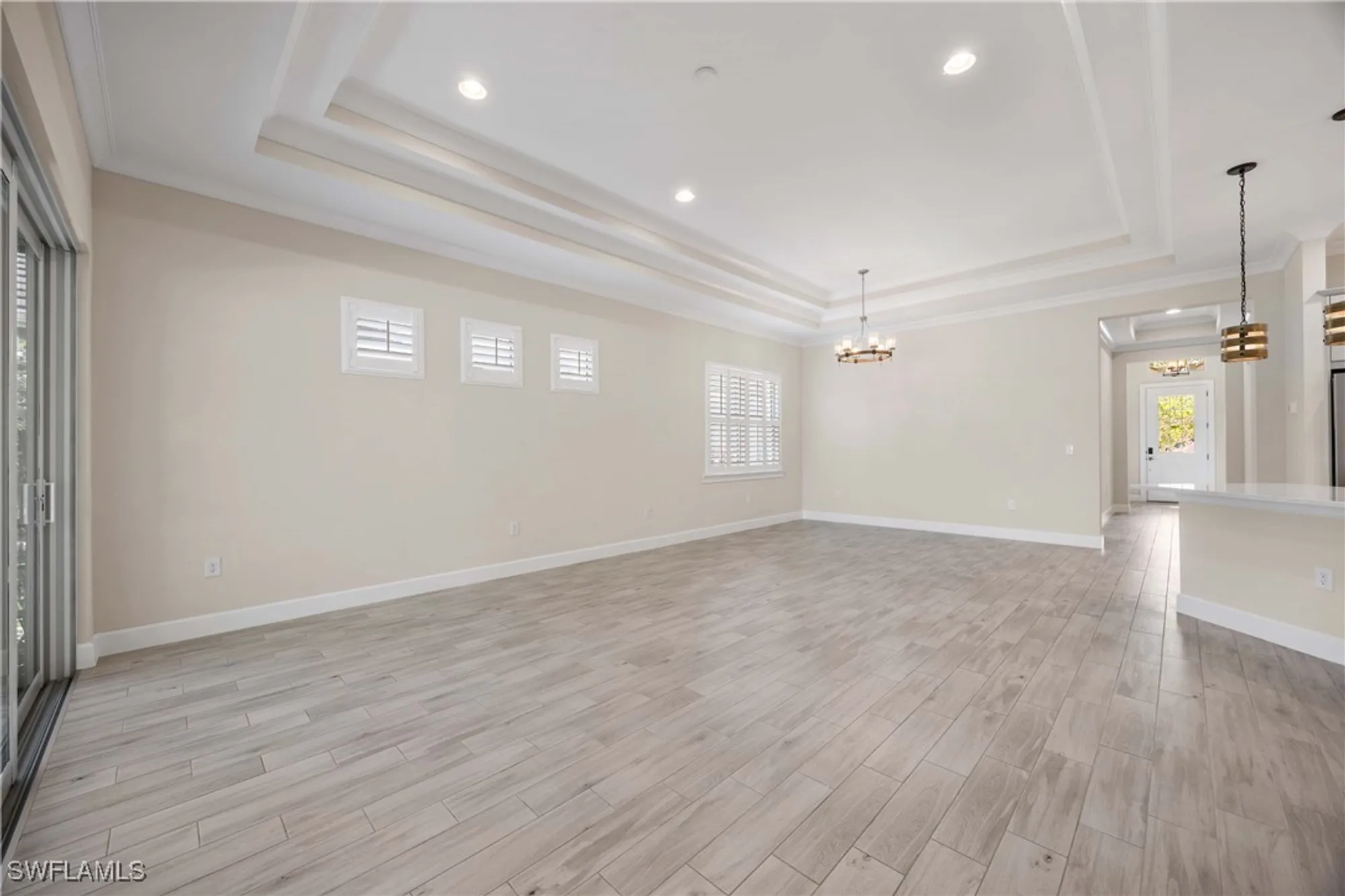 Property Slideshow image 7 of 39 | 5711 highbourne dr, Naples, FL, 34113