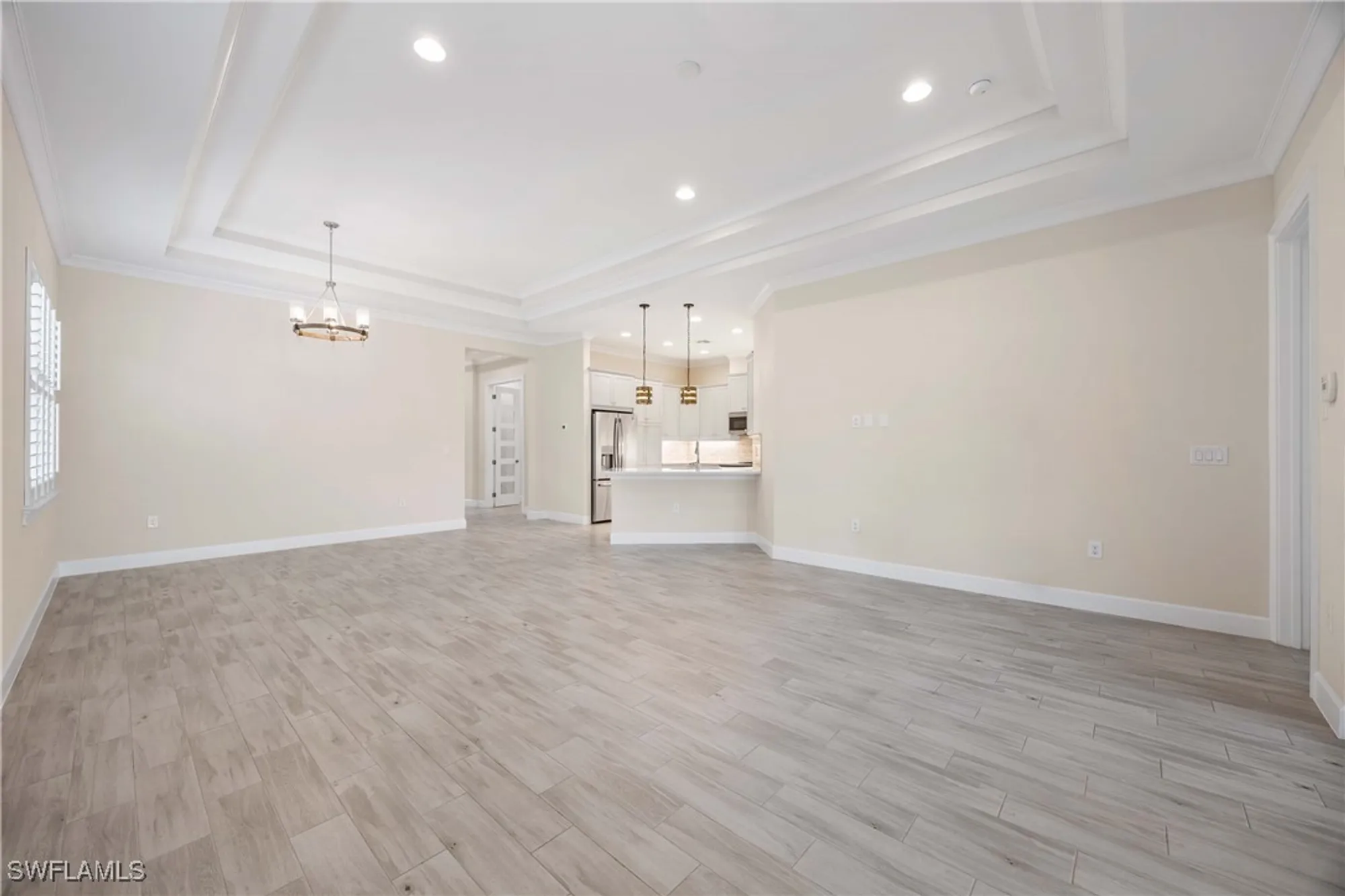 Property Slideshow image 8 of 39 | 5711 highbourne dr, Naples, FL, 34113