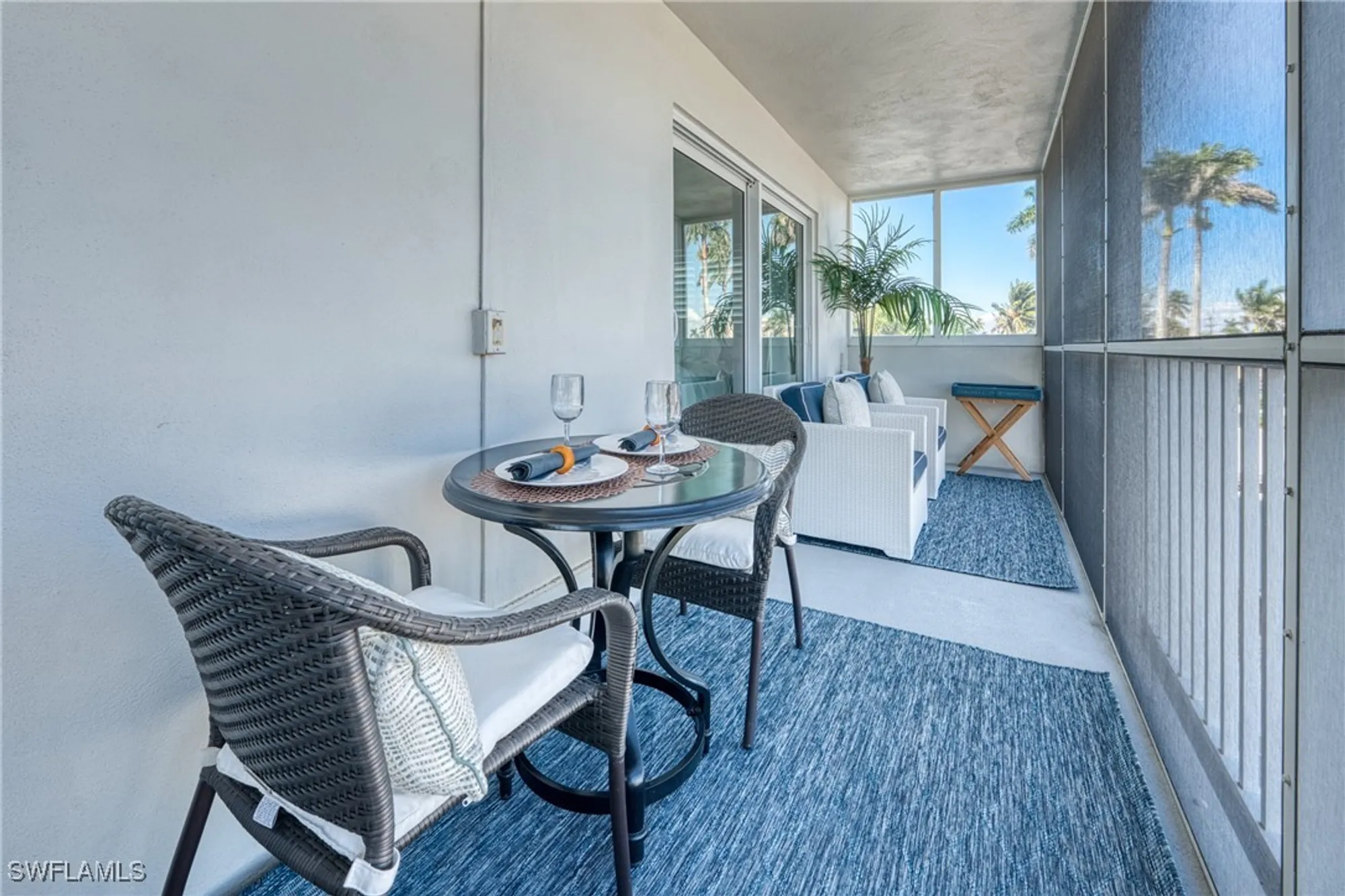 Property Slideshow image 32 of 50 | 1977 gulf shore blvd 306, Naples, FL, 34102