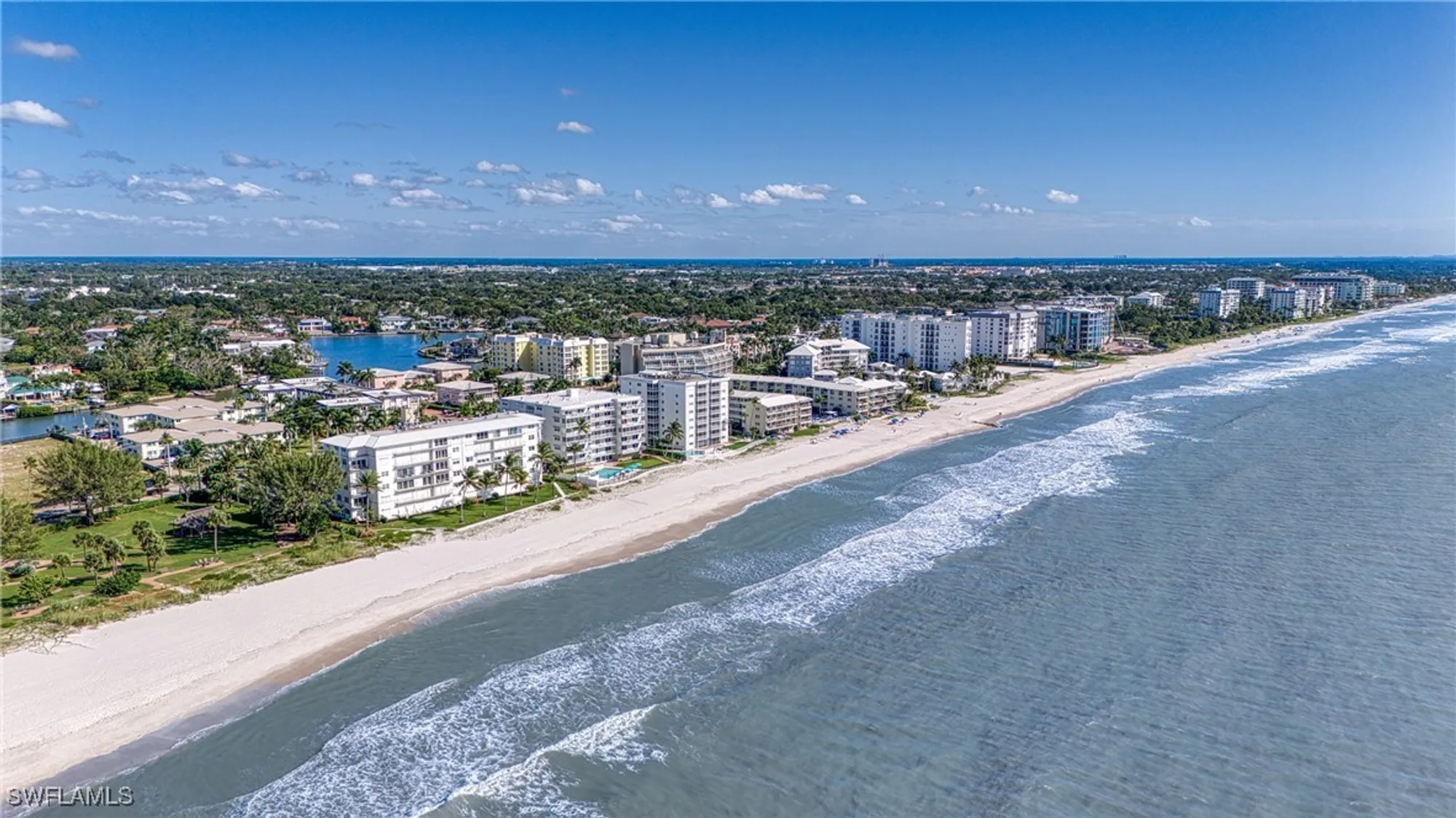 Property Slideshow image 48 of 50 | 1977 gulf shore blvd 306, Naples, FL, 34102