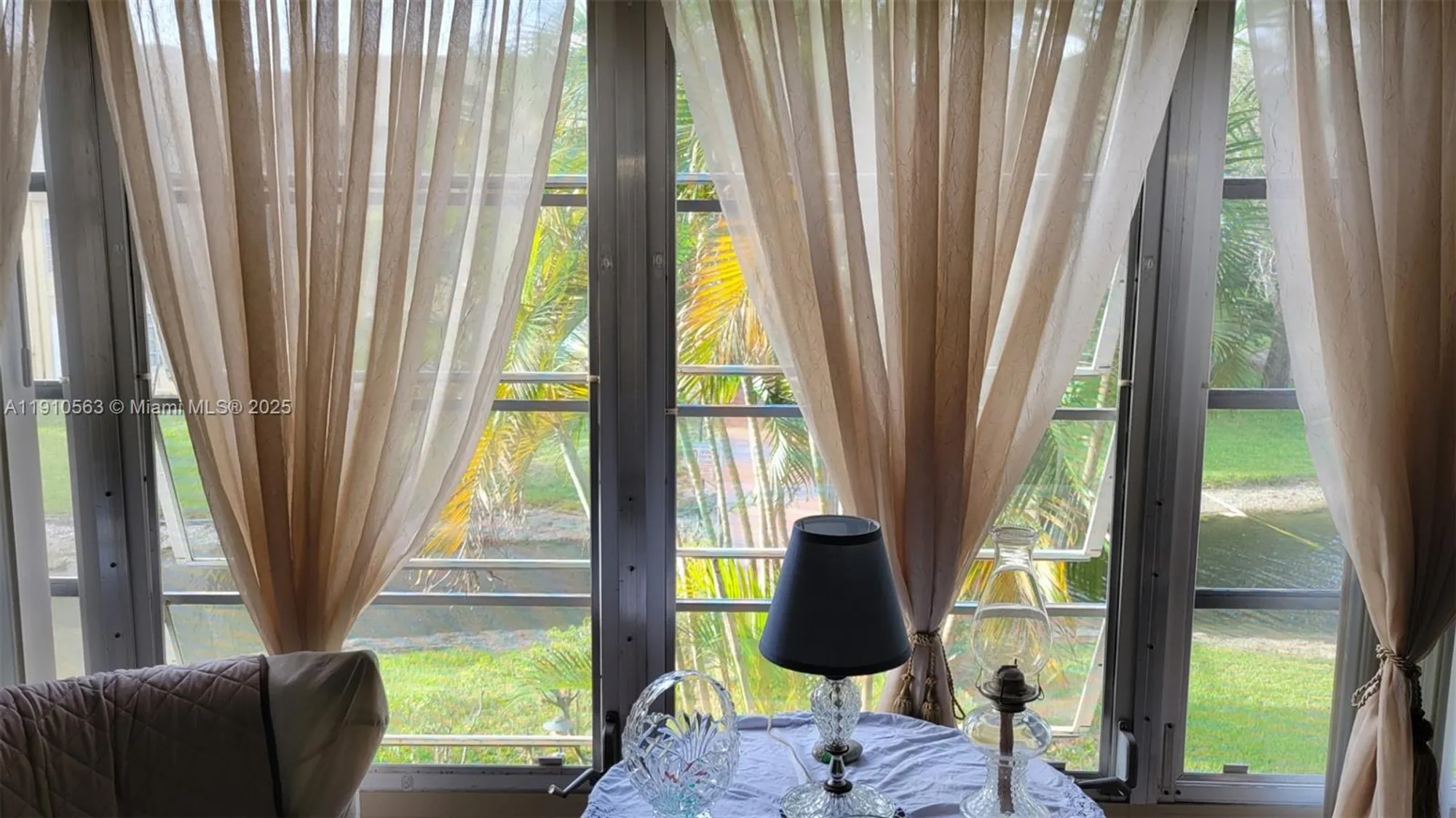 Property Slideshow image 14 of 19 | 5851 nw 62nd ave apt 202, Tamarac, FL, 33319