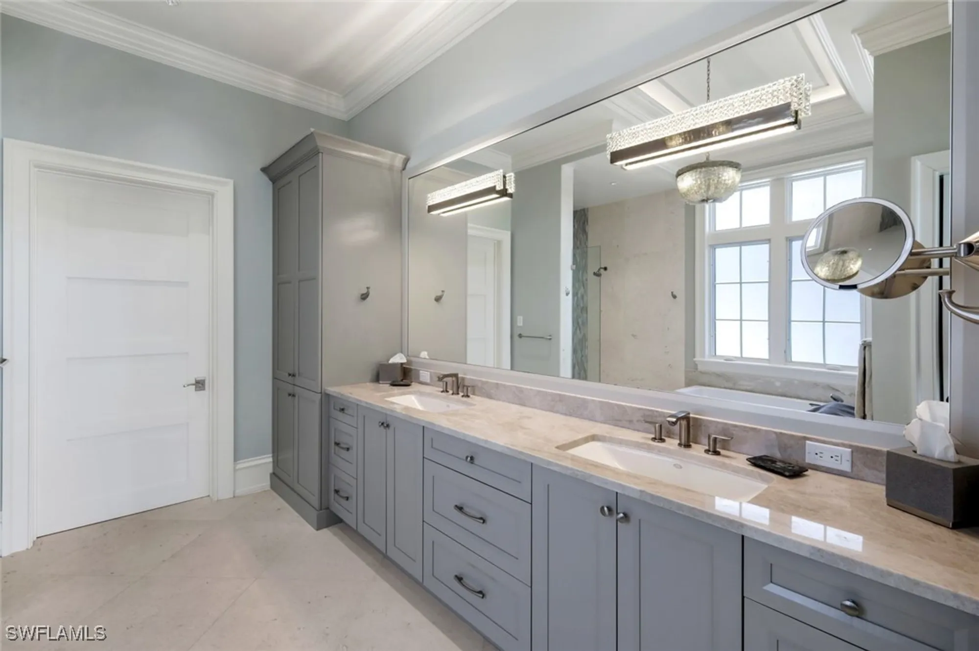 Property Slideshow image 11 of 33 | 350 spring line dr, Naples, FL, 34102