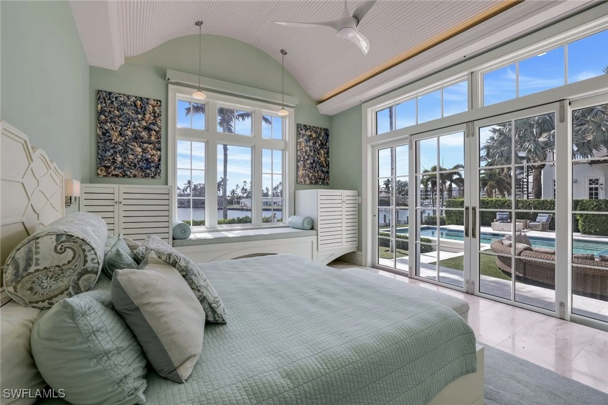 Property Slideshow image 26 of 33 | 350 spring line dr, Naples, FL, 34102