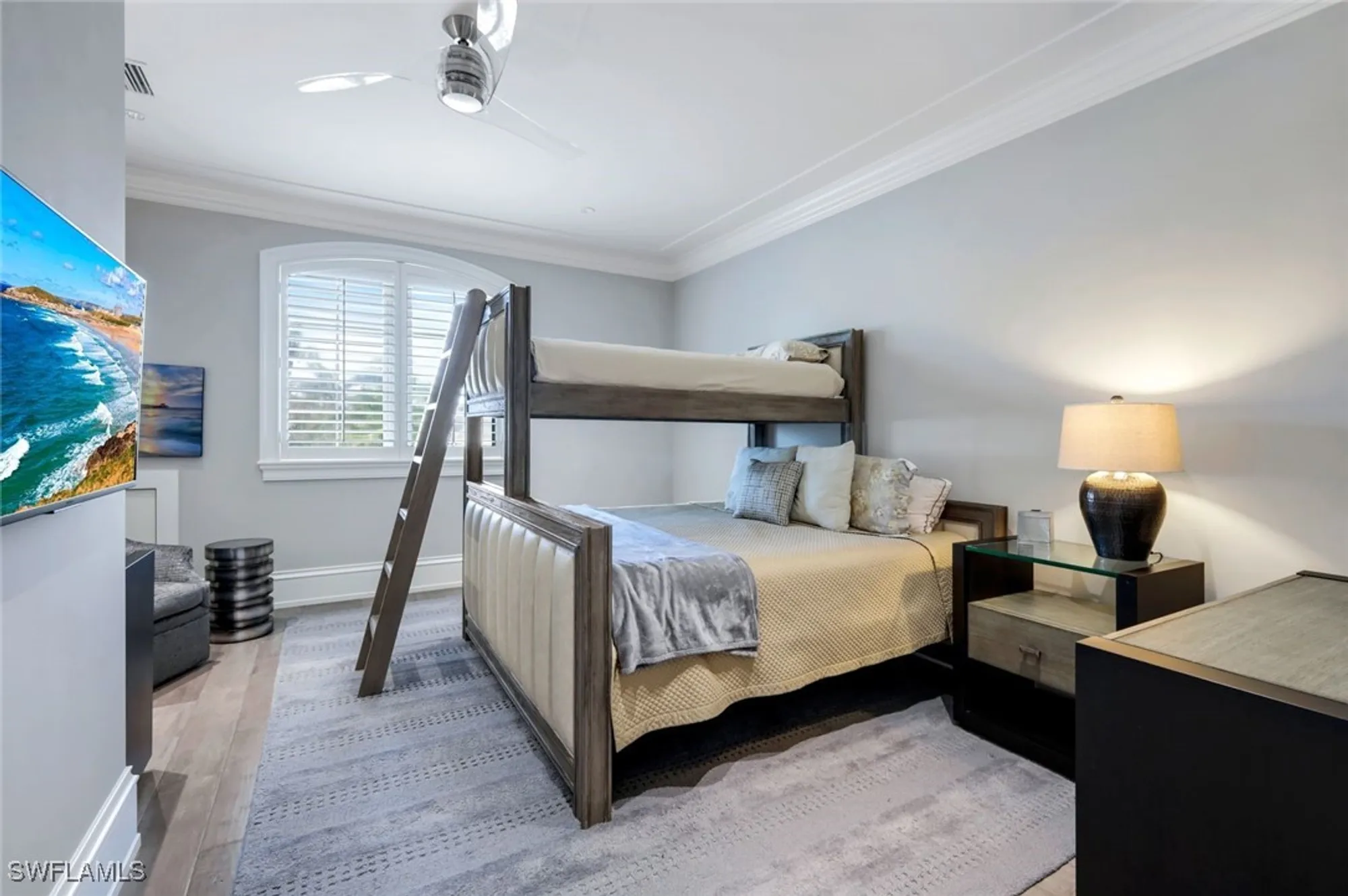 Property Slideshow image 22 of 33 | 350 spring line dr, Naples, FL, 34102