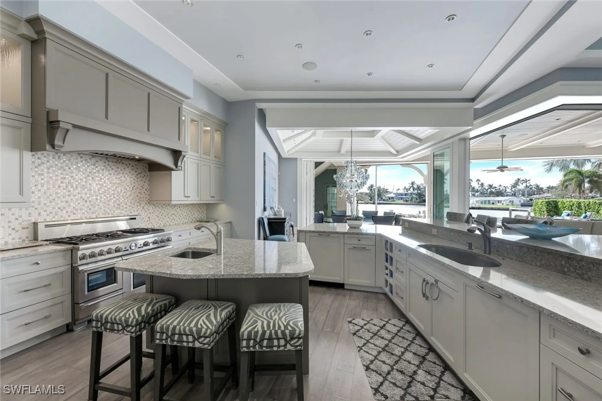 Property Slideshow image 8 of 33 | 350 spring line dr, Naples, FL, 34102