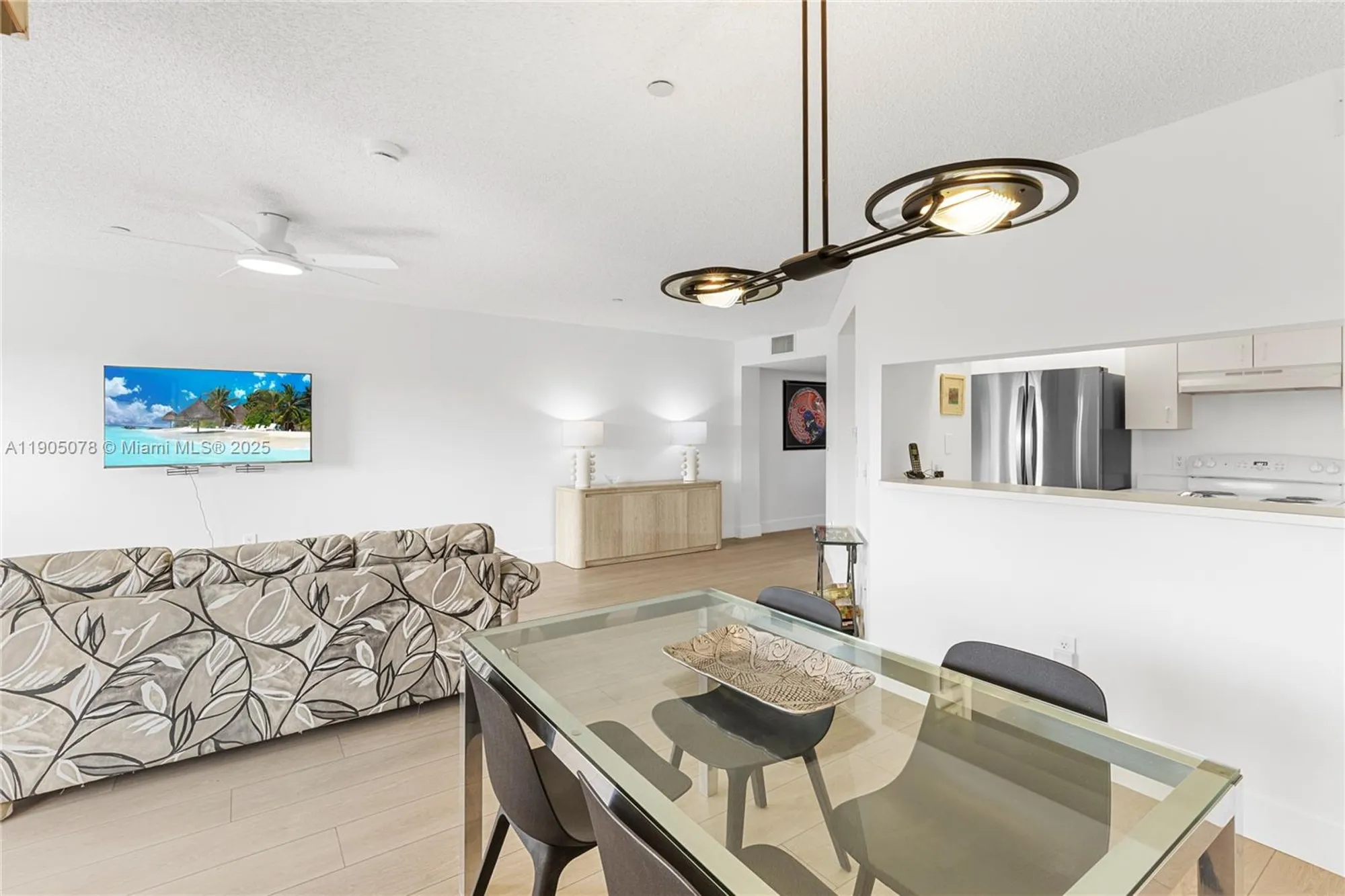 Property Slideshow image 22 of 35 | 12550 sw 15th st 411e, Pembroke Pines, FL, 33027