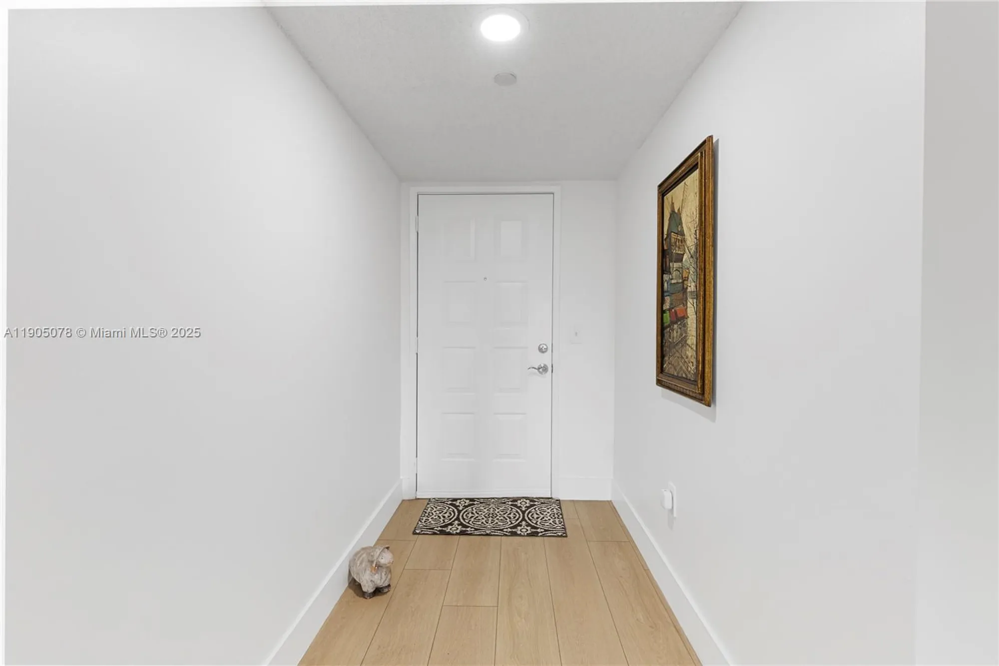 Property Slideshow image 5 of 35 | 12550 sw 15th st 411e, Pembroke Pines, FL, 33027