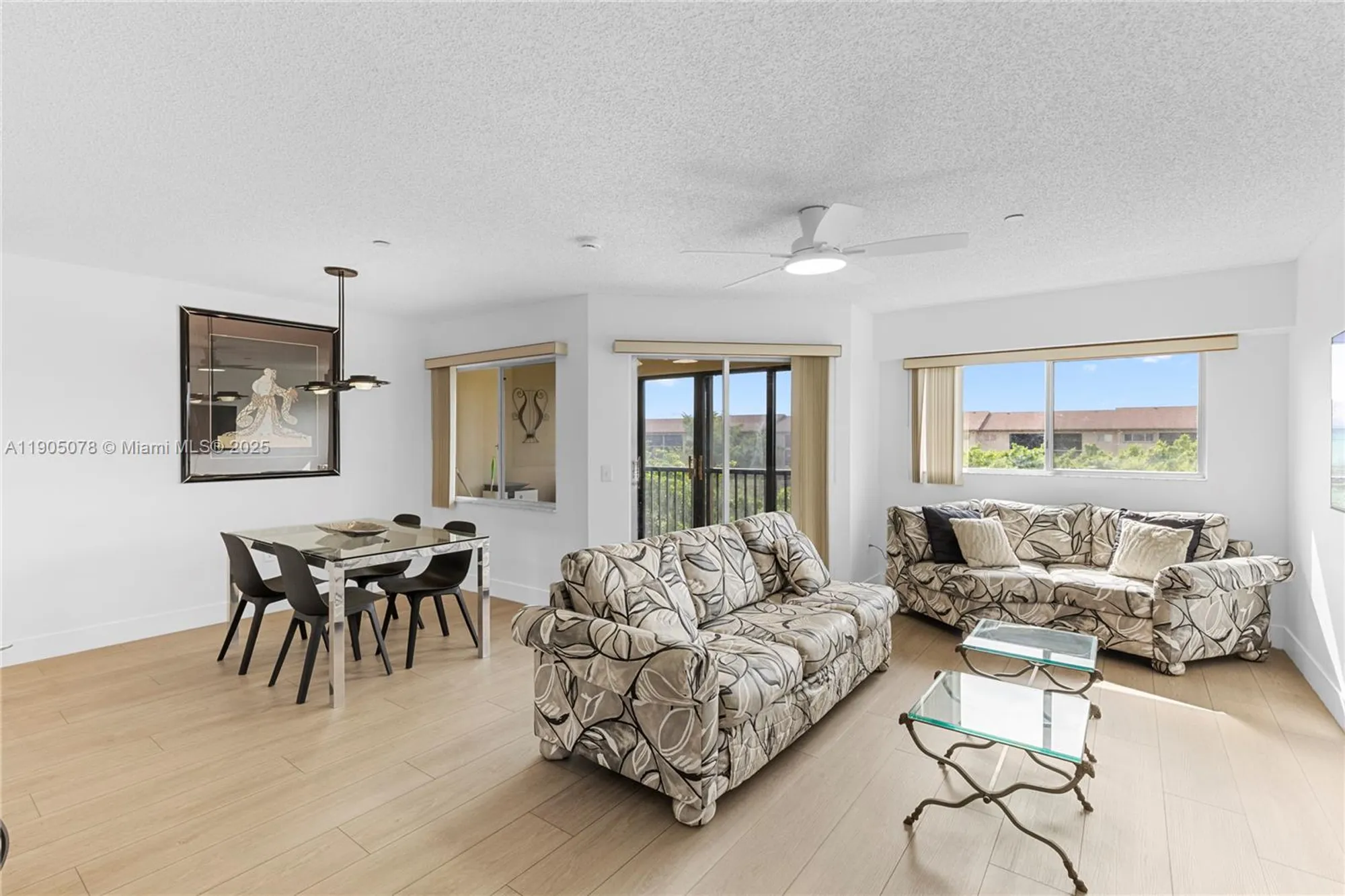 Property Slideshow image 8 of 35 | 12550 sw 15th st 411e, Pembroke Pines, FL, 33027