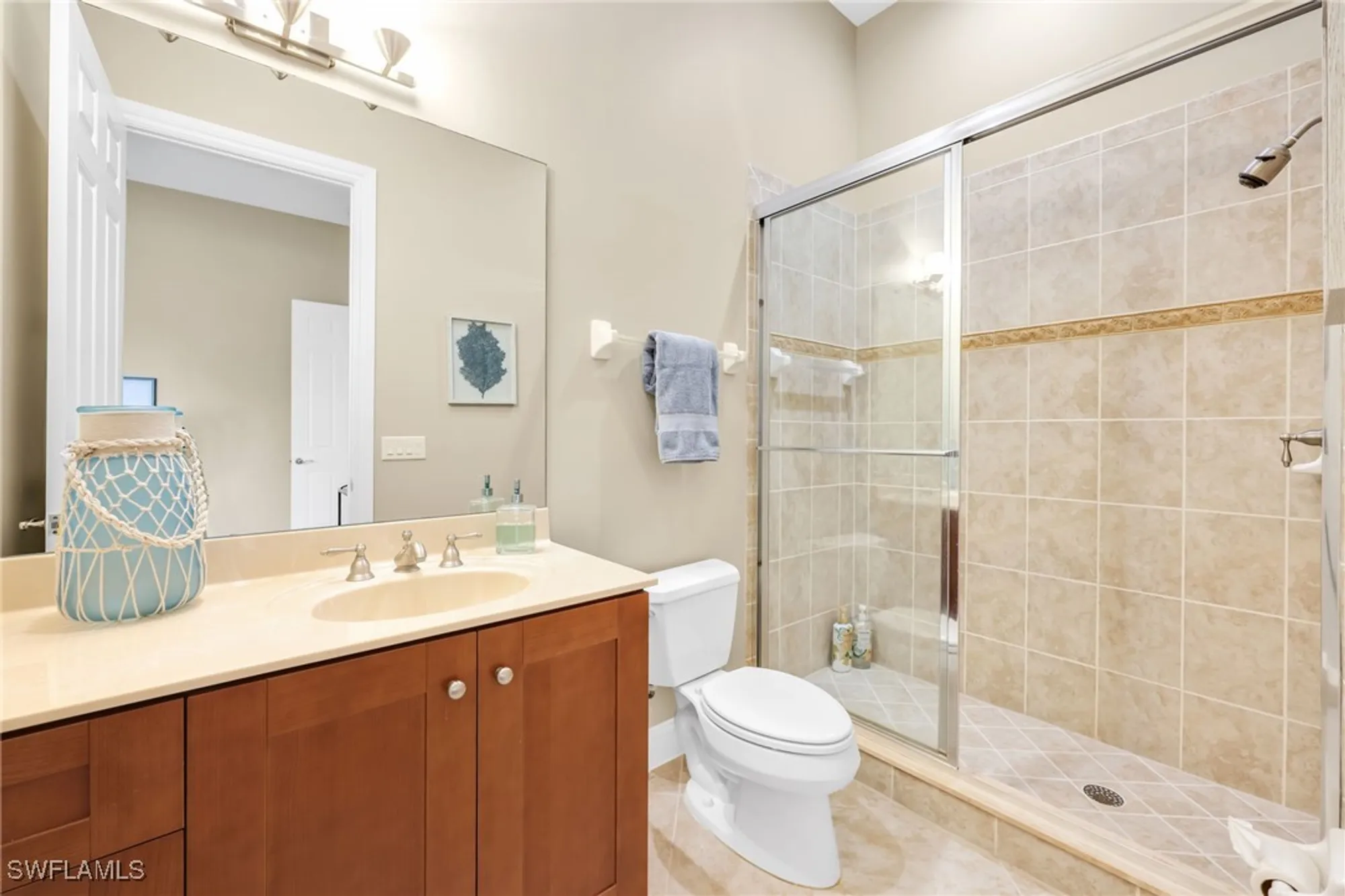 Property Slideshow image 35 of 49 | 3053 aviamar cir apt 201, Naples, FL, 34114