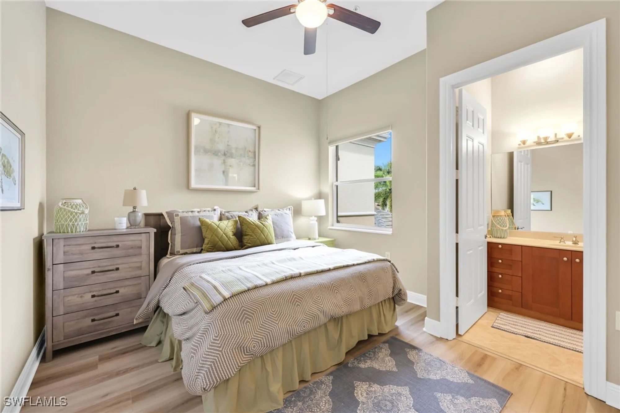 Property Slideshow image 36 of 49 | 3053 aviamar cir apt 201, Naples, FL, 34114