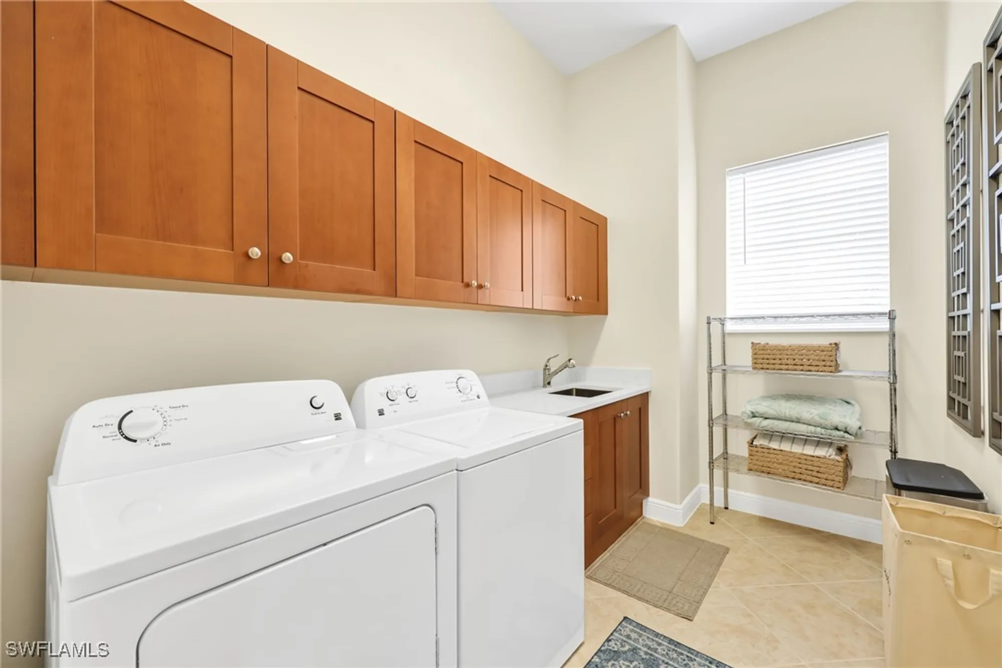 Property Slideshow image 39 of 49 | 3053 aviamar cir apt 201, Naples, FL, 34114