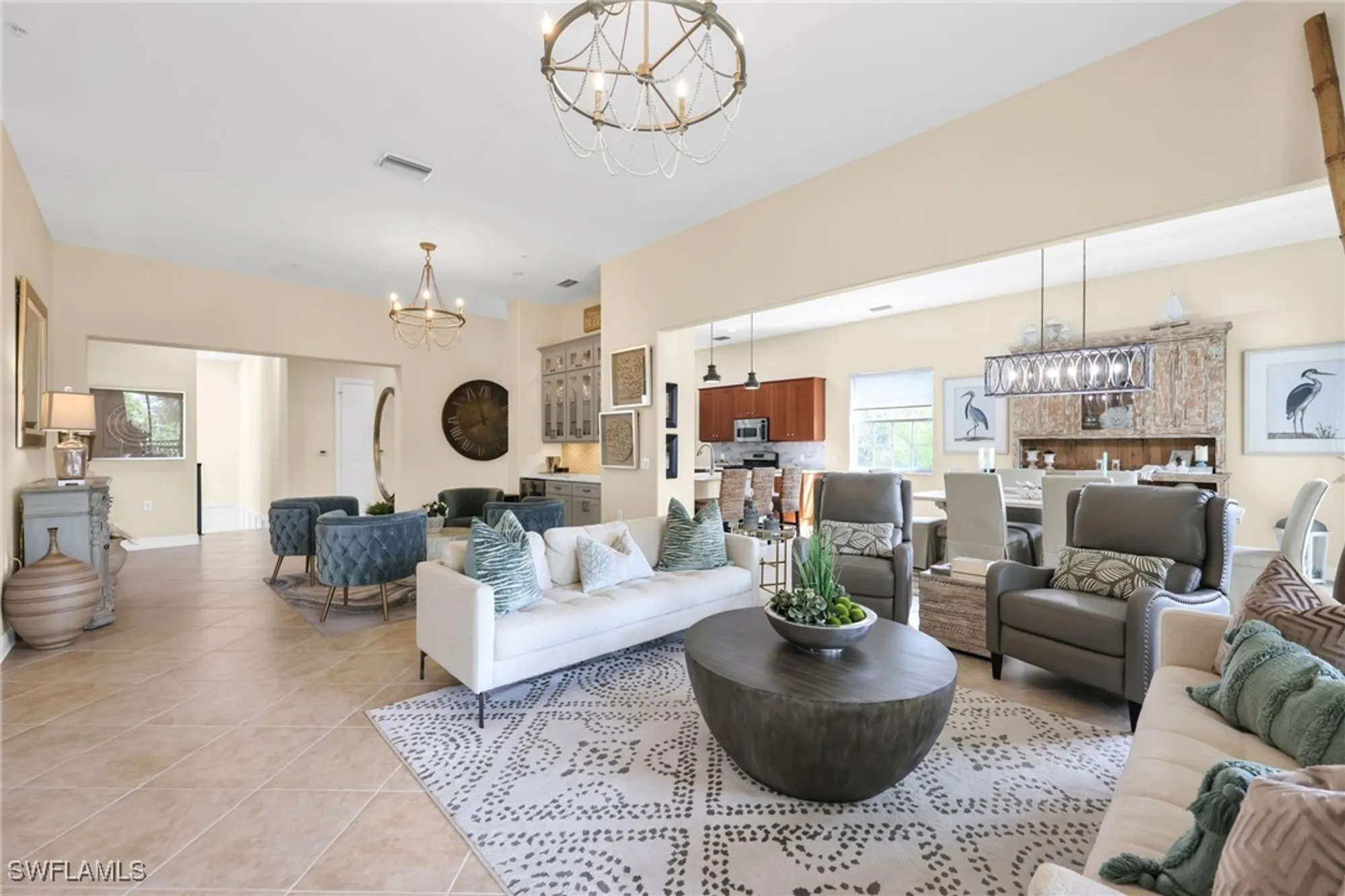 Property Slideshow image 9 of 49 | 3053 aviamar cir apt 201, Naples, FL, 34114