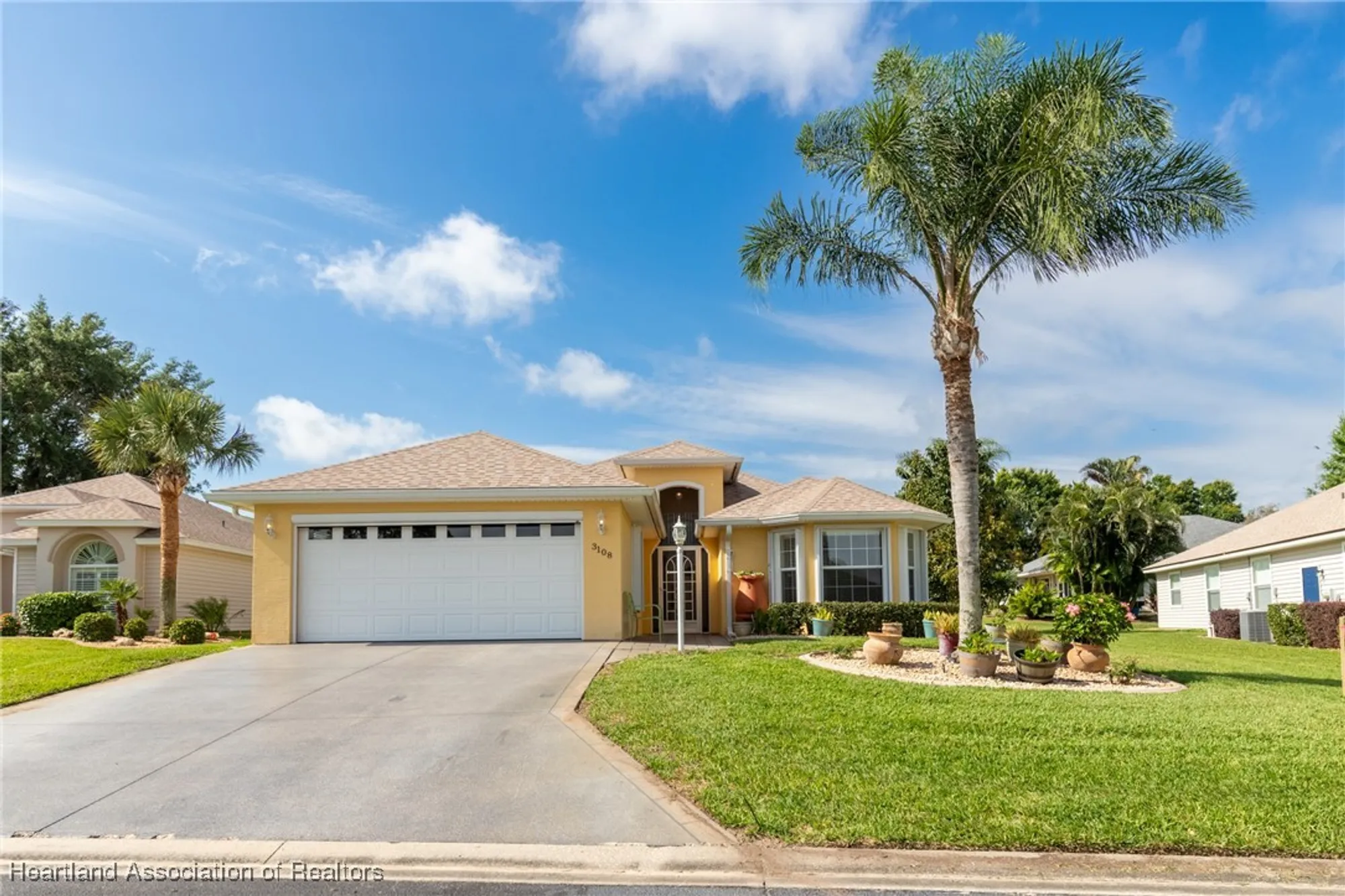 Property Slideshow image 1 of 47 | 3108 oakmont dr, Avon Park, FL, 33825