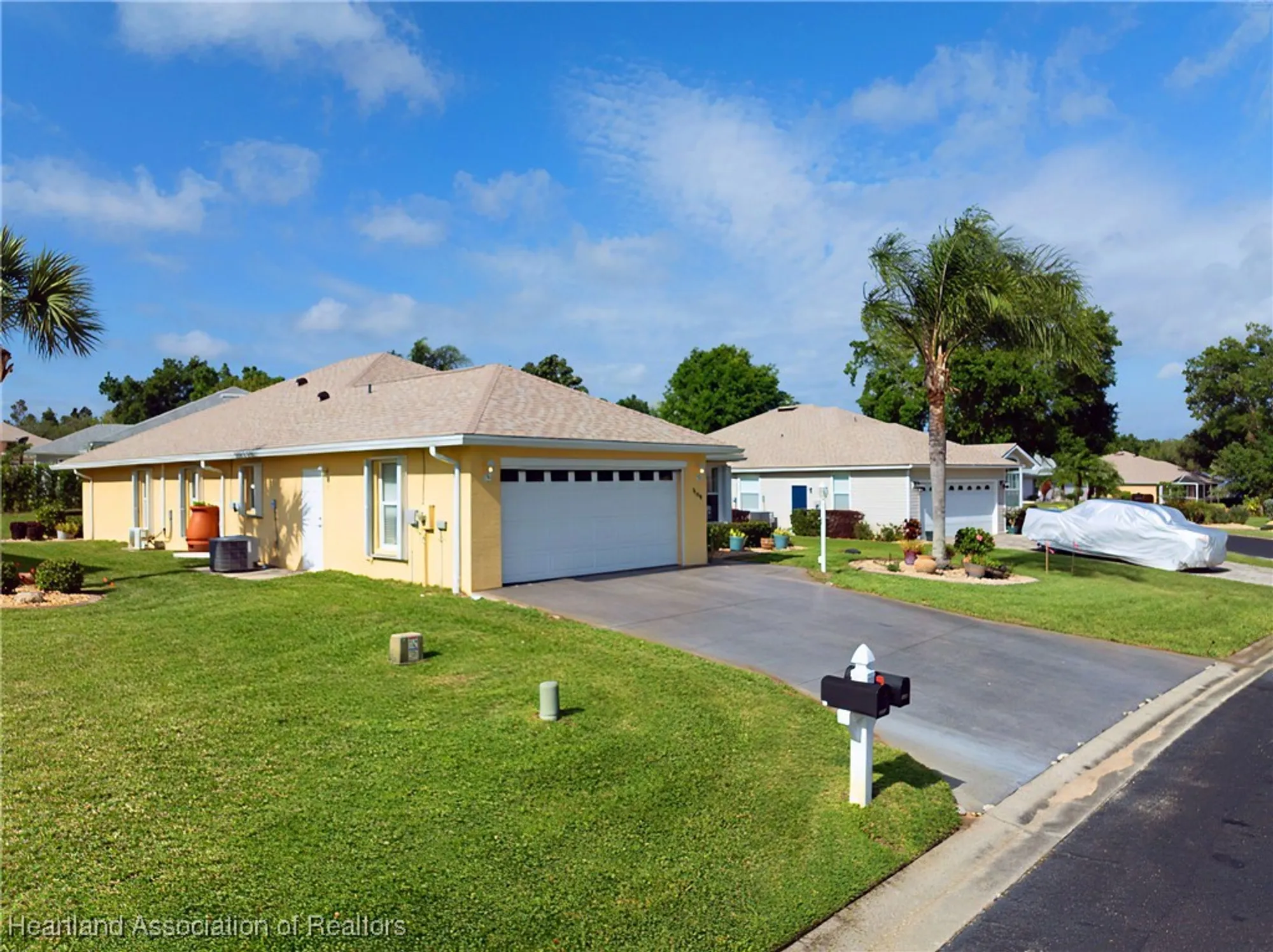 Property Slideshow image 10 of 47 | 3108 oakmont dr, Avon Park, FL, 33825