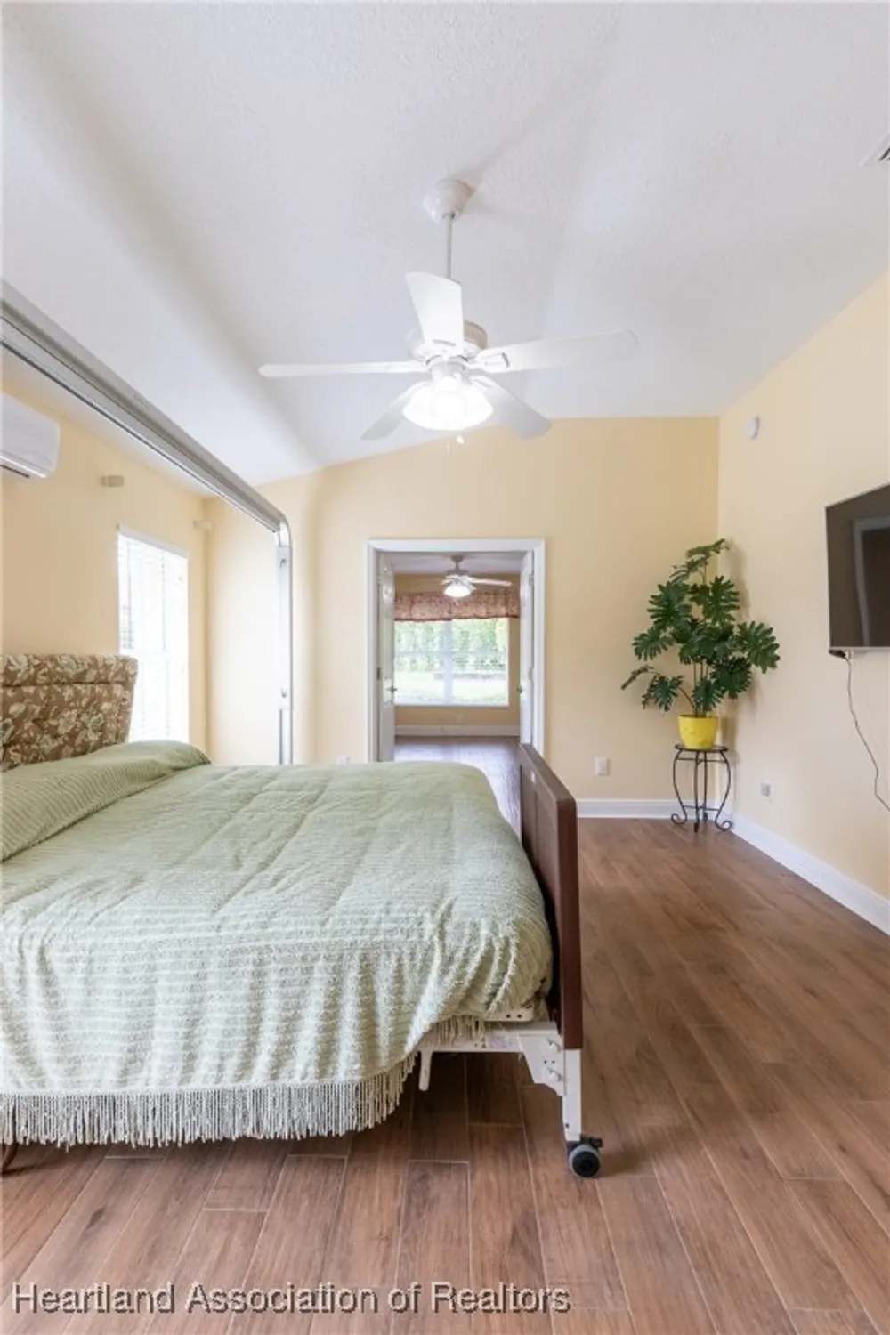 Property Slideshow image 35 of 47 | 3108 oakmont dr, Avon Park, FL, 33825