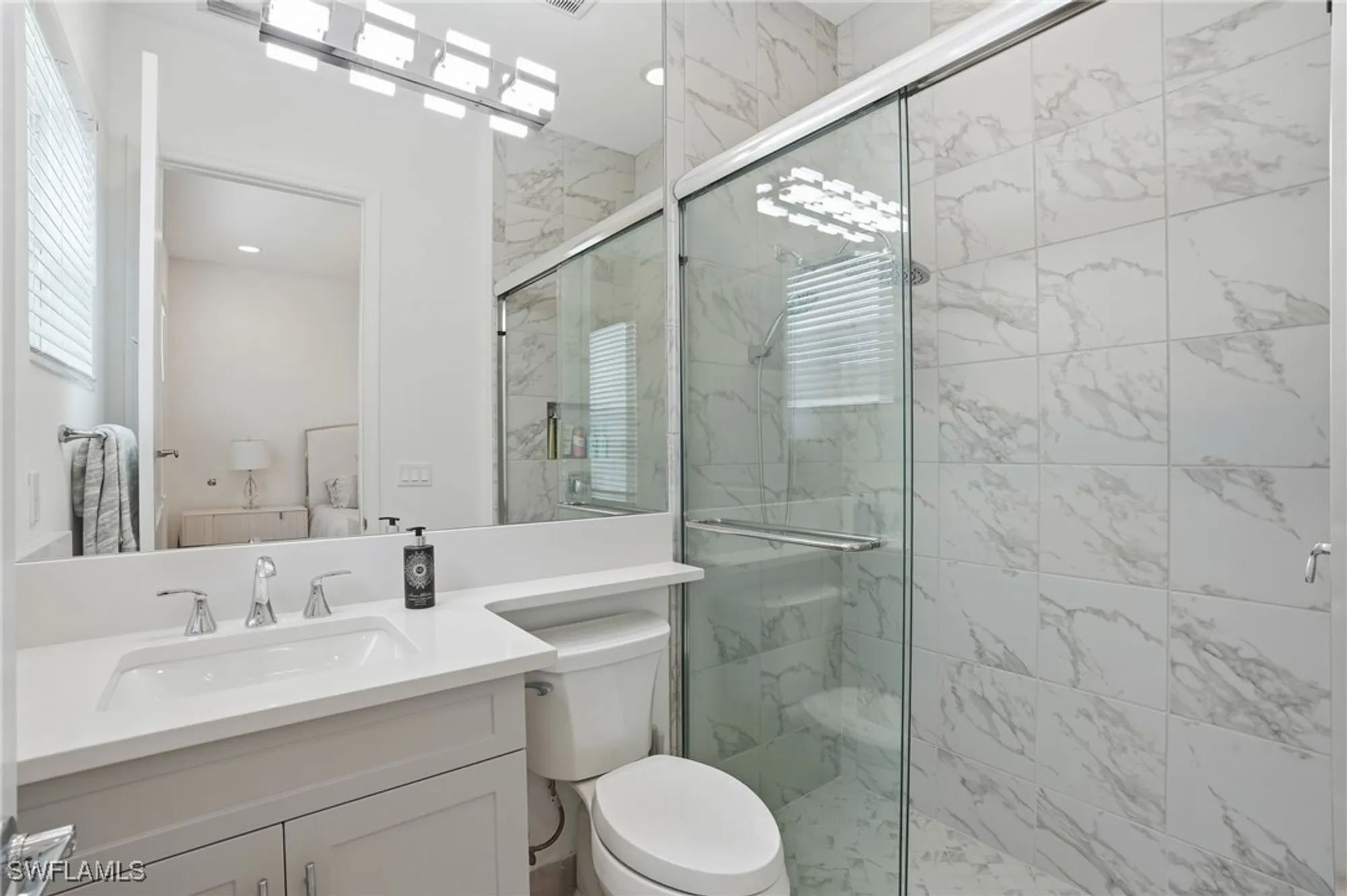 Property Slideshow image 16 of 43 | 12030 azalea way, Naples, FL, 34120