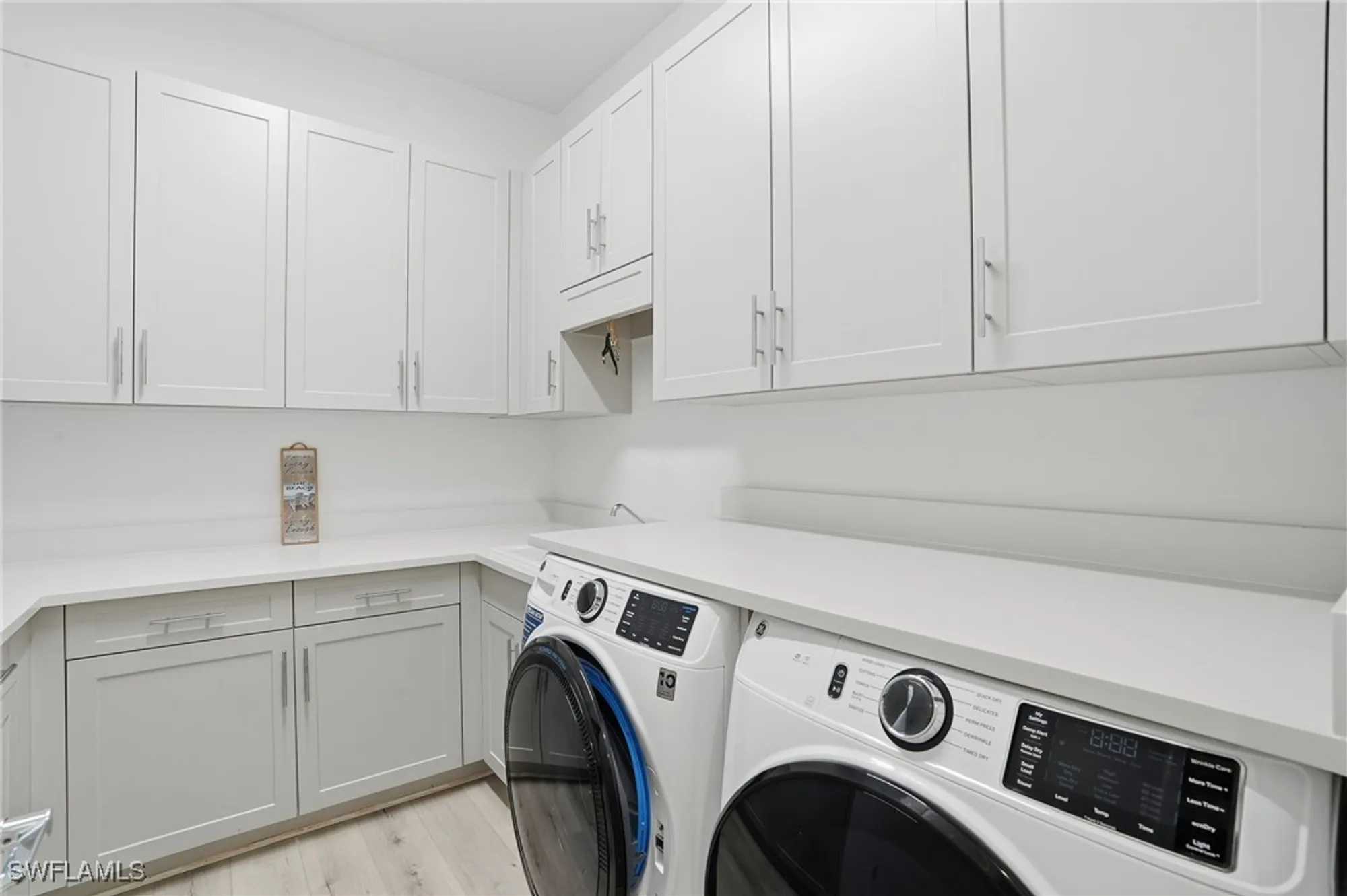 Property Slideshow image 24 of 43 | 12030 azalea way, Naples, FL, 34120