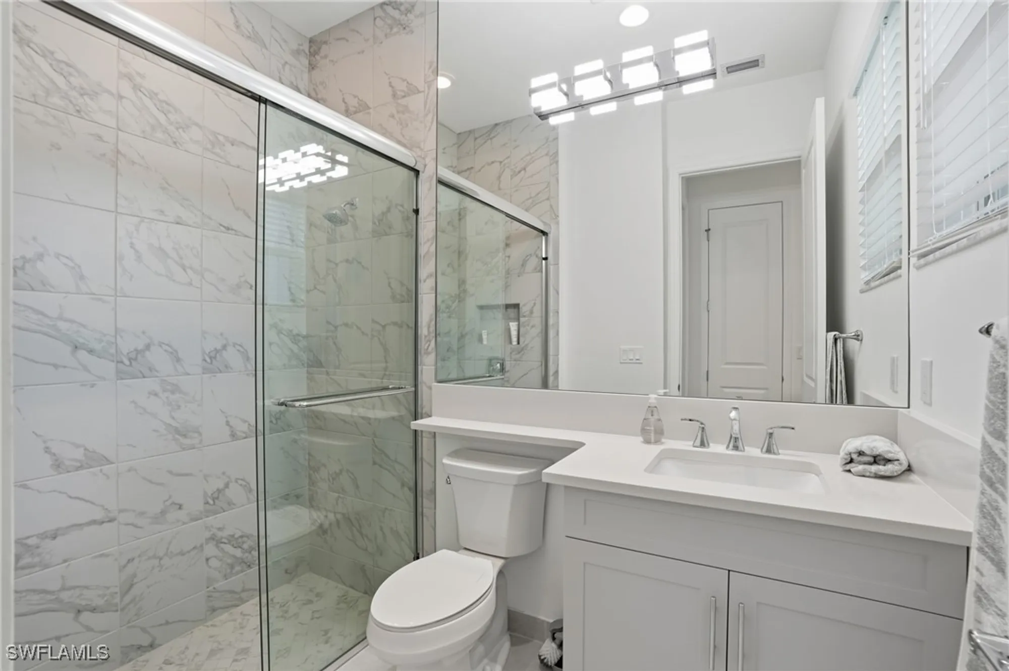 Property Slideshow image 20 of 43 | 12030 azalea way, Naples, FL, 34120