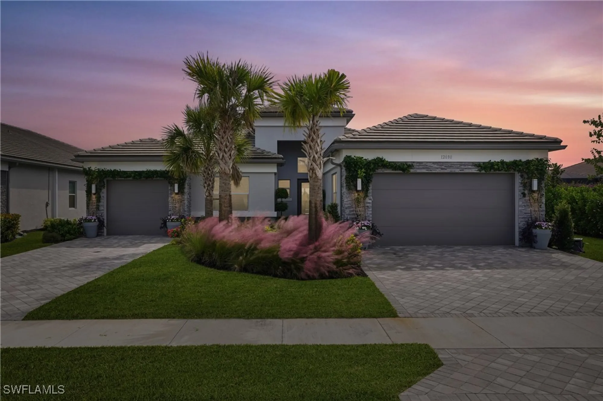 Property Slideshow image 33 of 43 | 12030 azalea way, Naples, FL, 34120