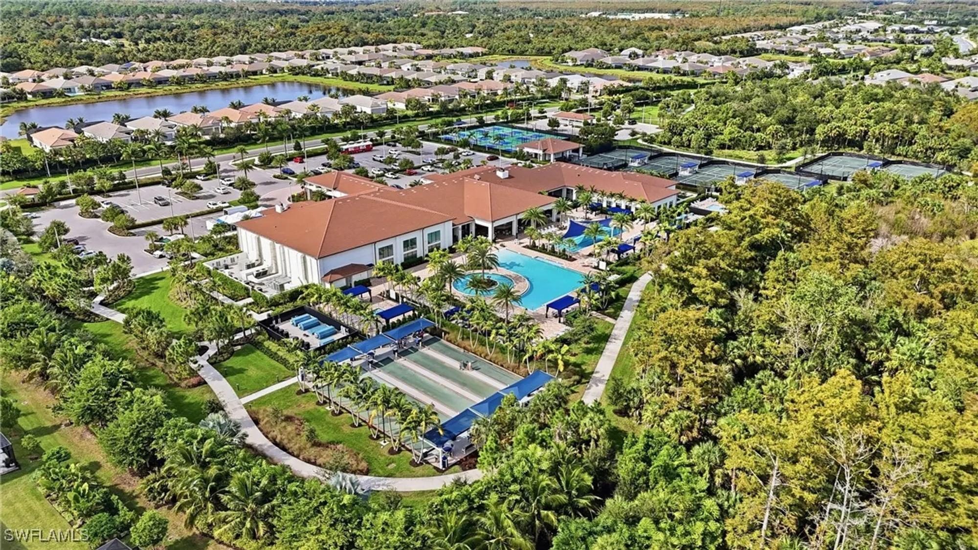 Property Slideshow image 42 of 43 | 12030 azalea way, Naples, FL, 34120