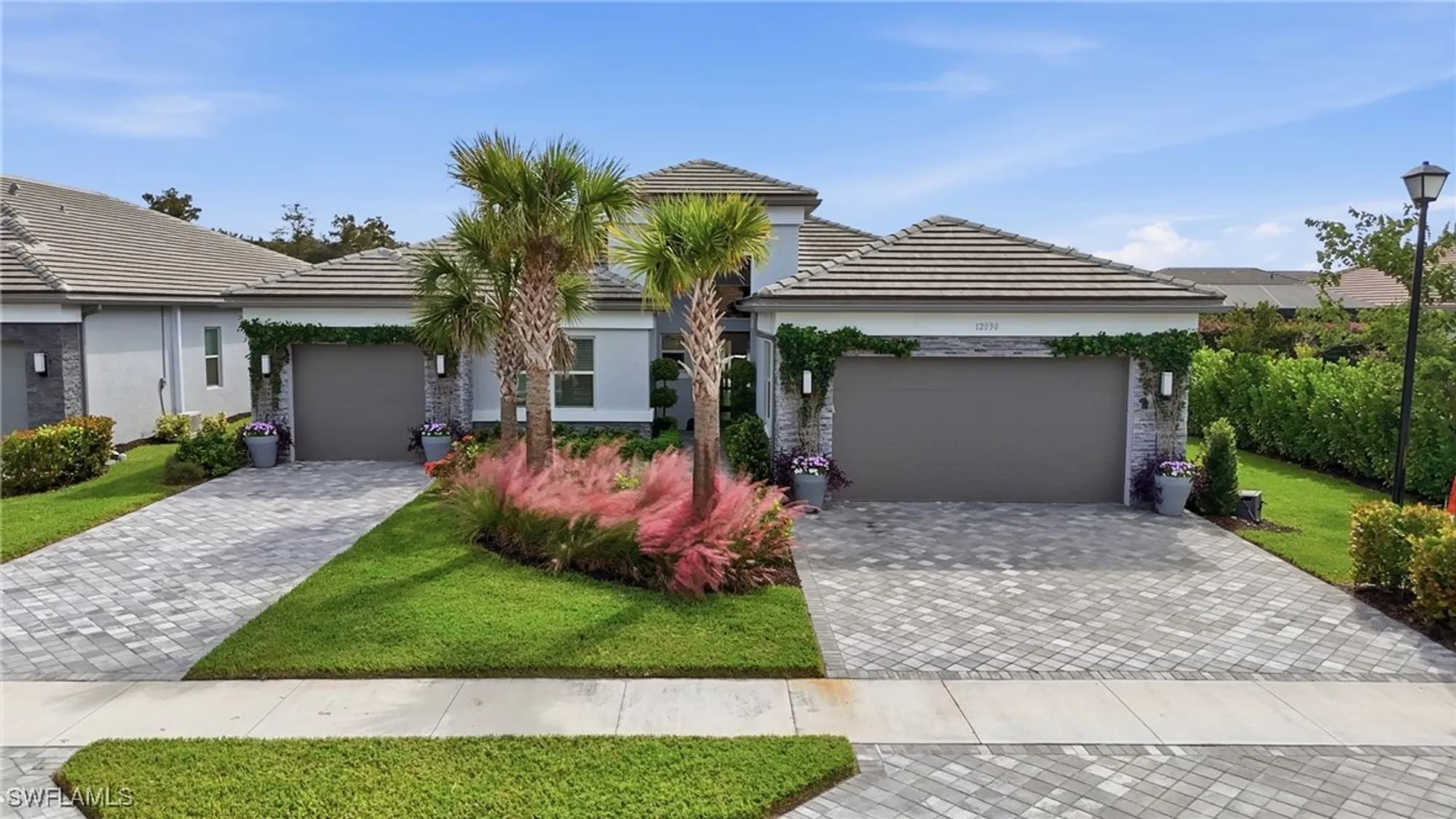Property Slideshow image 6 of 43 | 12030 azalea way, Naples, FL, 34120