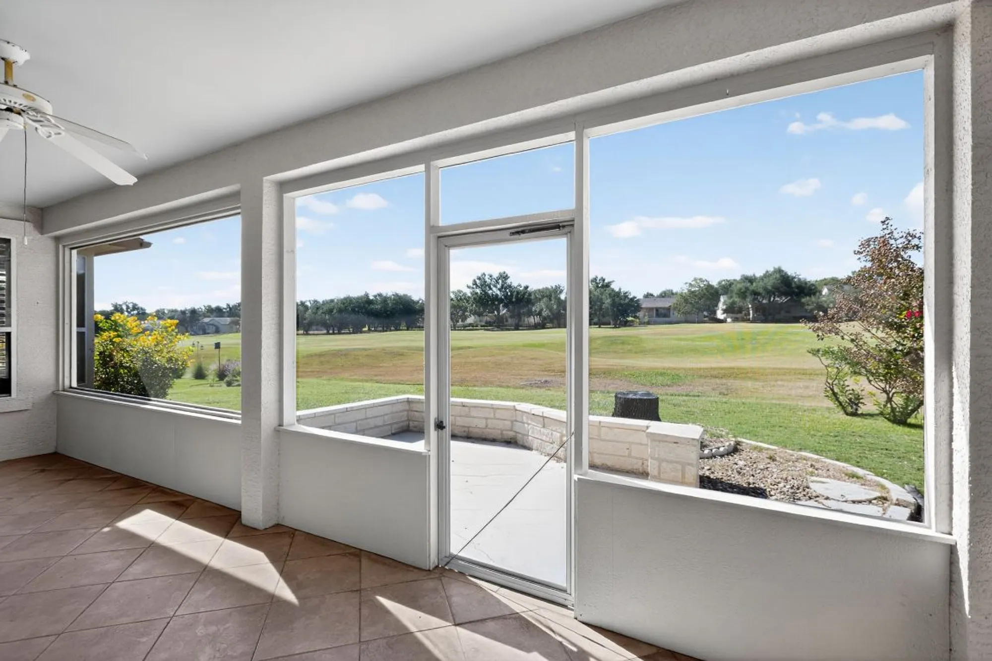 Property Slideshow image 25 of 33 | 130 crepe myrtle ln, Georgetown, TX, 78633