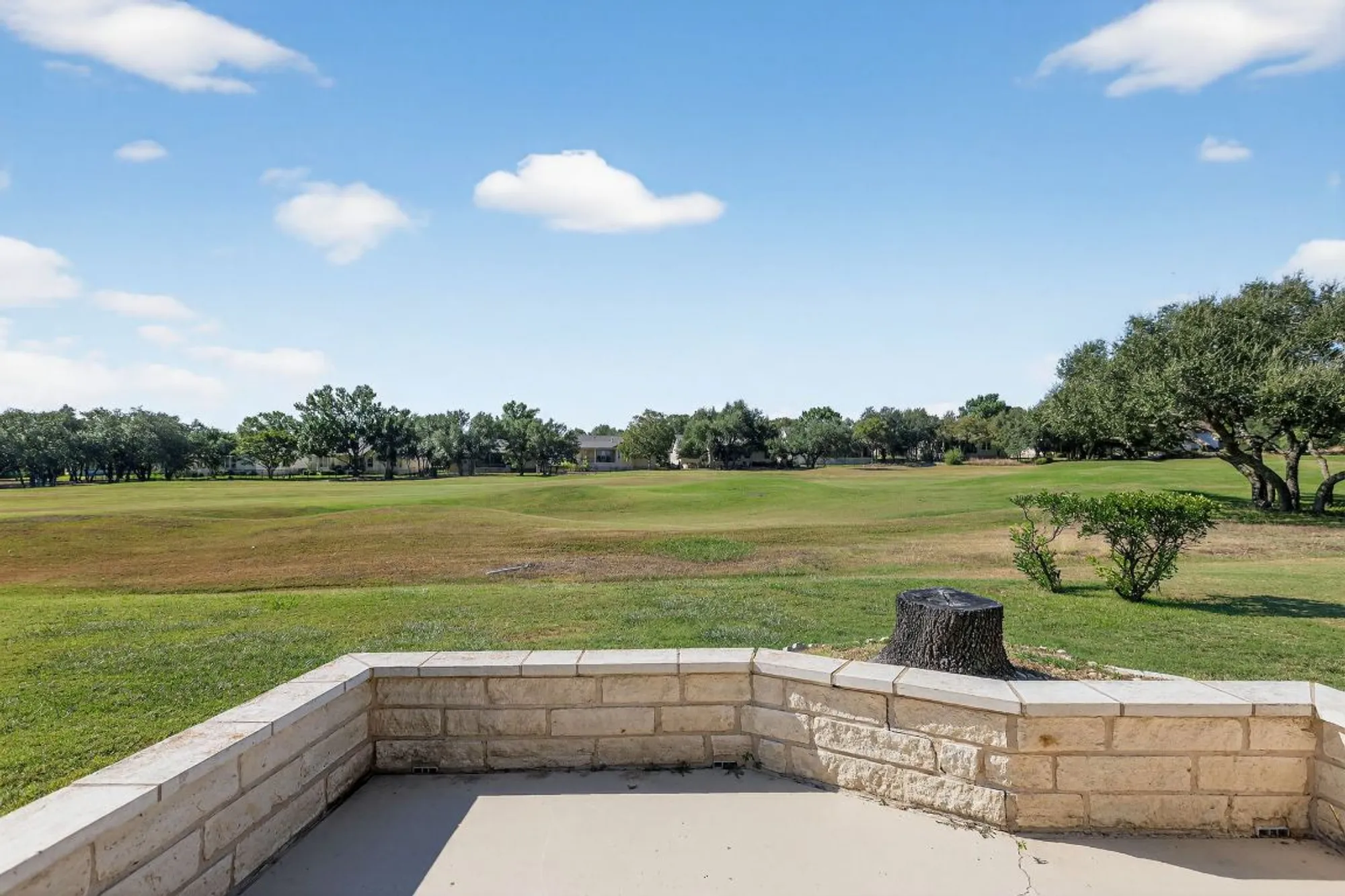 Property Slideshow image 27 of 33 | 130 crepe myrtle ln, Georgetown, TX, 78633