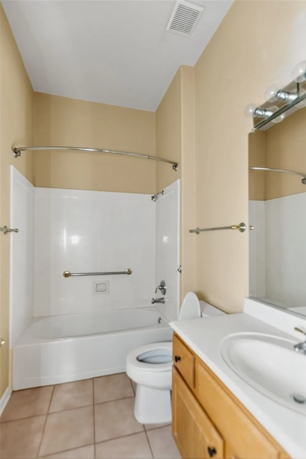 Property Slideshow image 22 of 33 | 130 crepe myrtle ln, Georgetown, TX, 78633