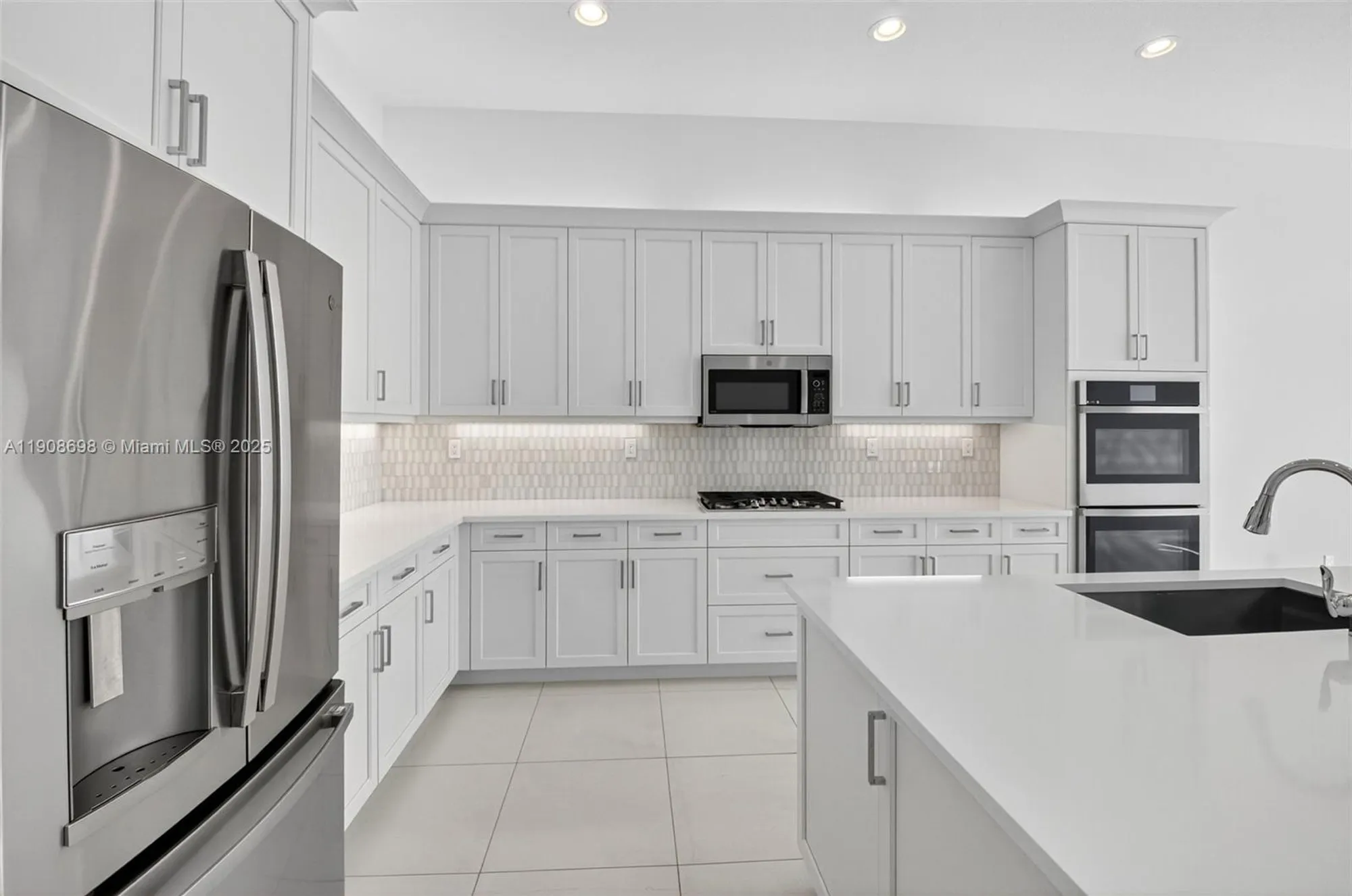 Property Slideshow image 16 of 100 | 9852 lilac field way, Boynton Beach, FL, 33473