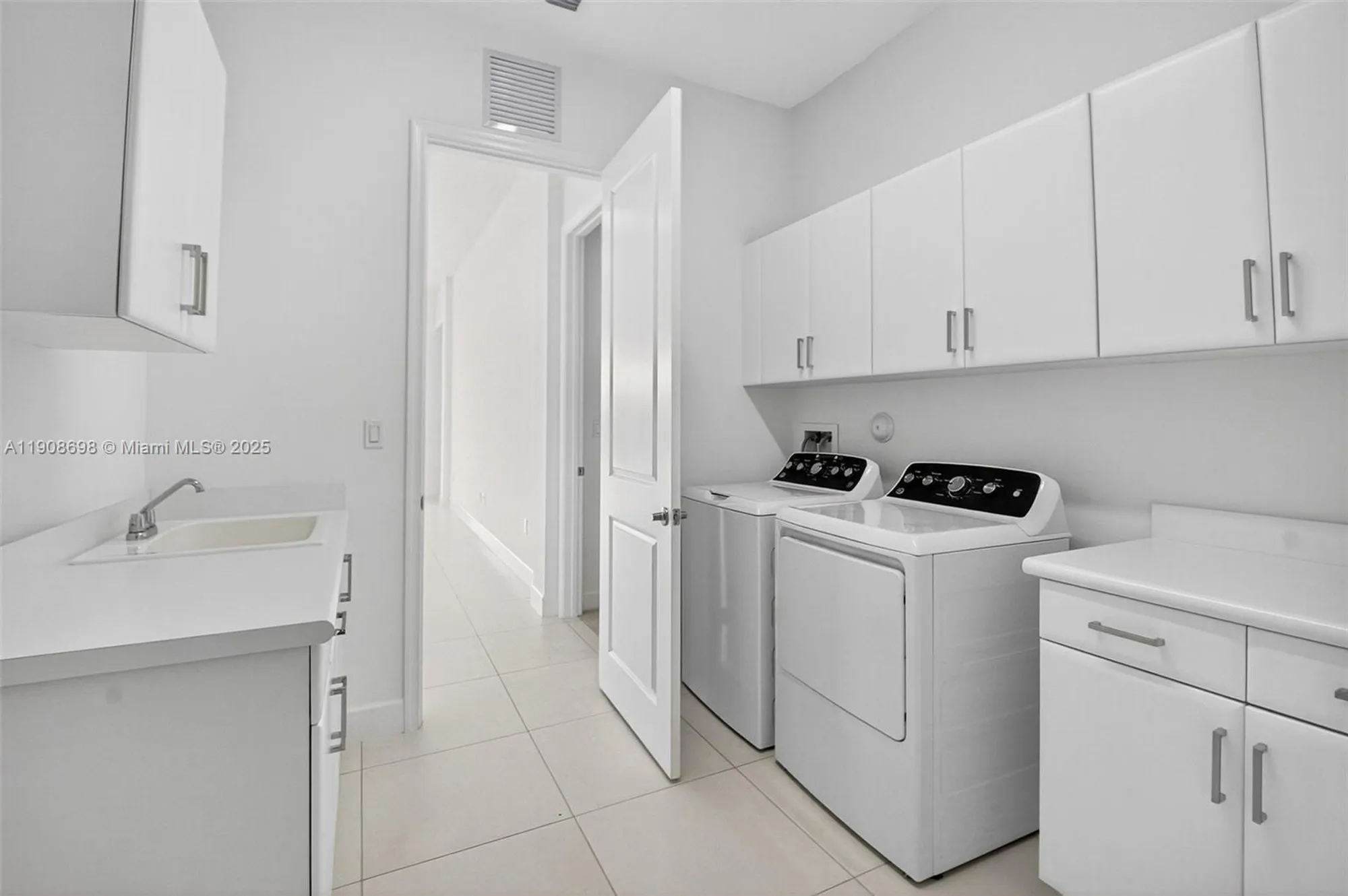 Property Slideshow image 41 of 100 | 9852 lilac field way, Boynton Beach, FL, 33473