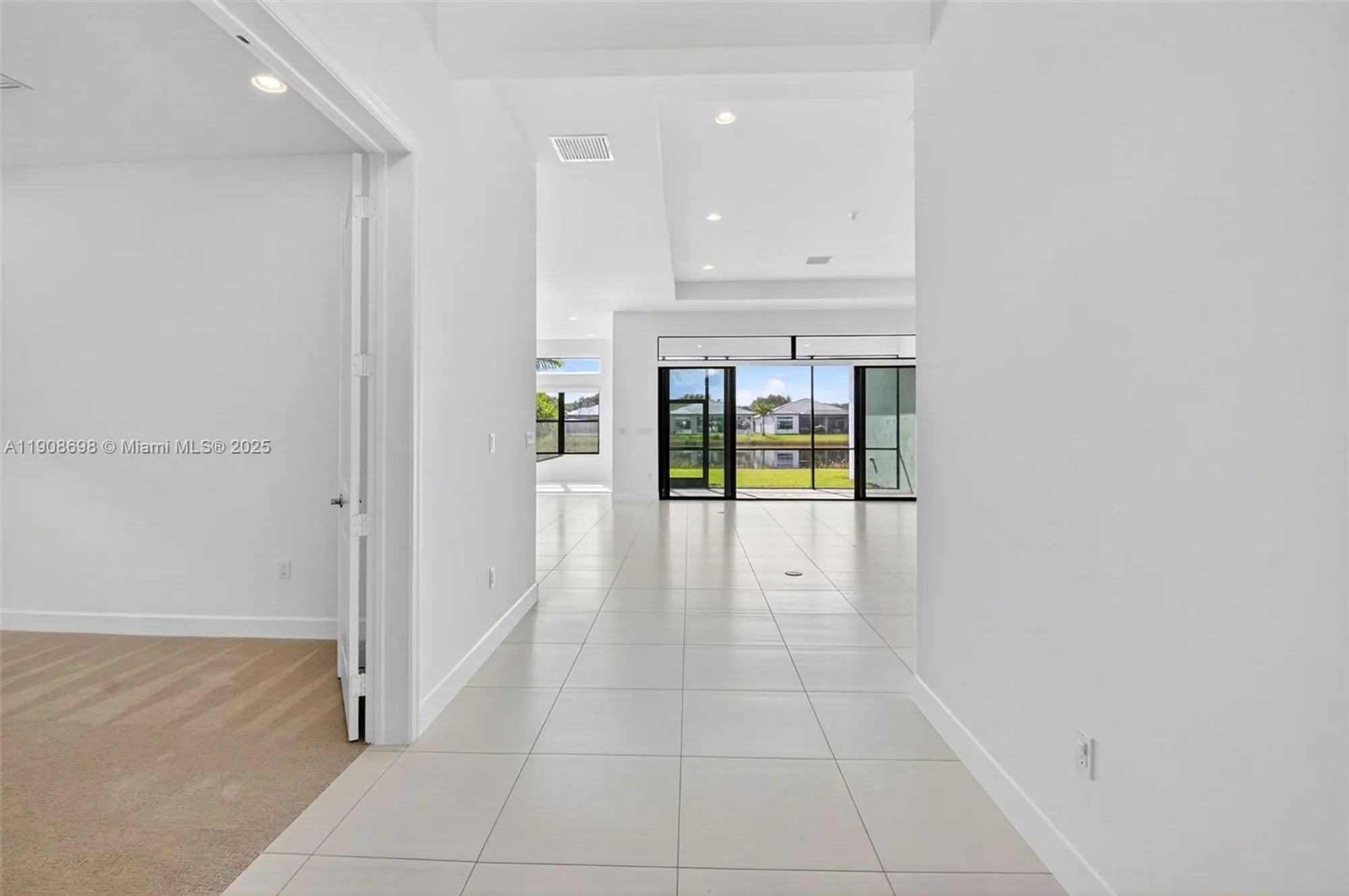 Property Slideshow image 6 of 100 | 9852 lilac field way, Boynton Beach, FL, 33473